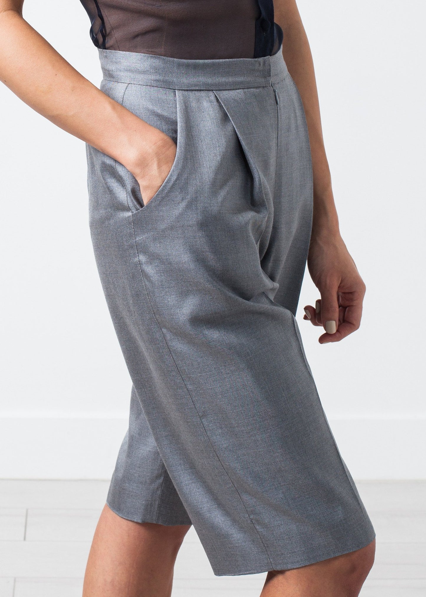 Silk Shorts in Grey - annaclothes