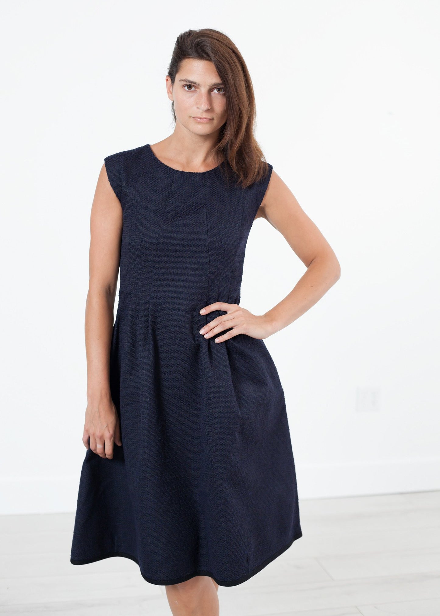 Pleated Rita Dress in Dark Navy - annaclothes