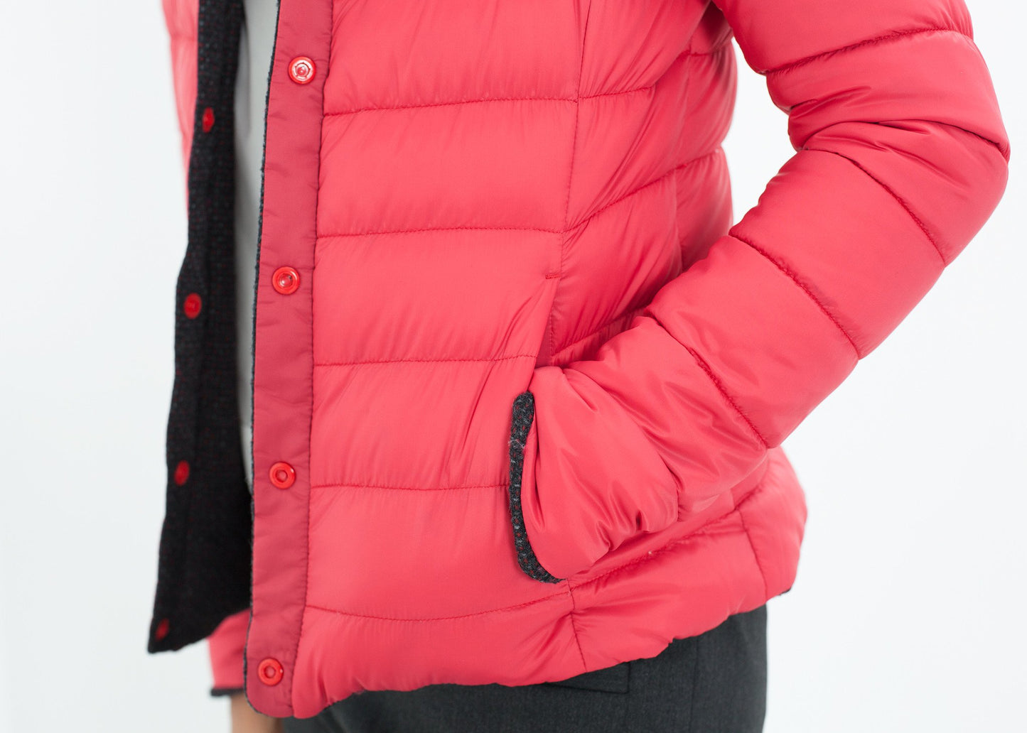 Camelia Reversible Jacket in Black/Red - annaclothes