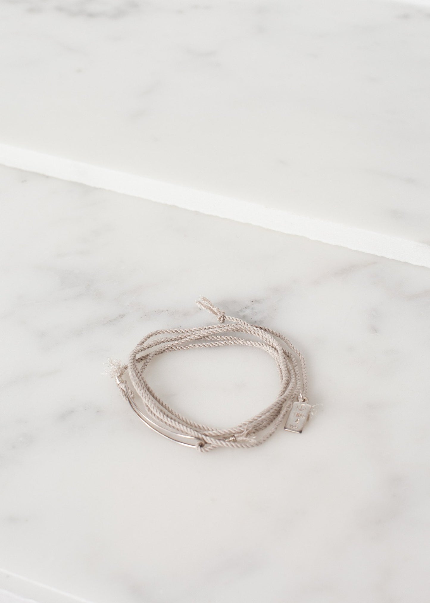 Bracelet 85 in Grey Silk/Silver - annaclothes