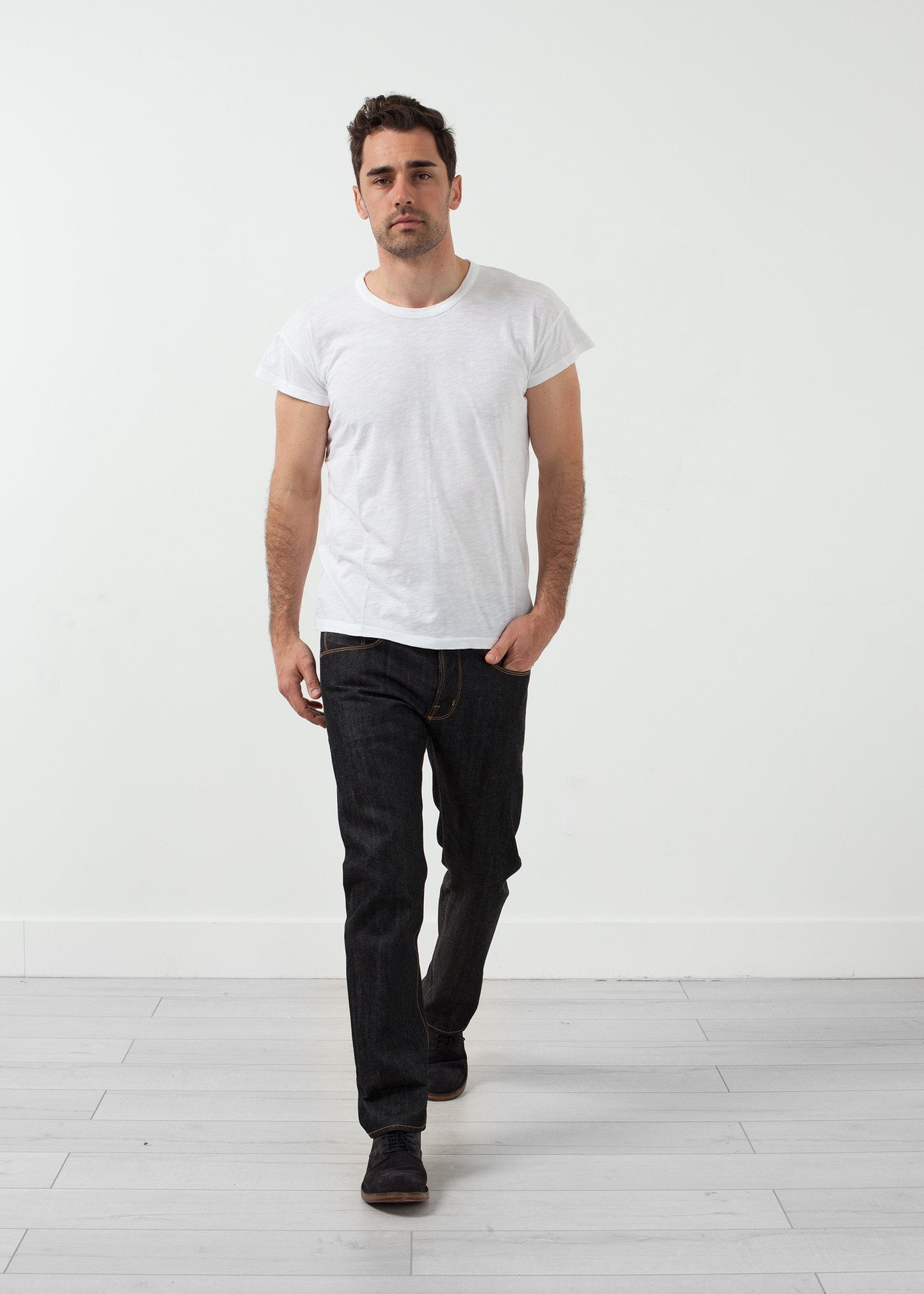 Hibi T-Shirt - annaclothes