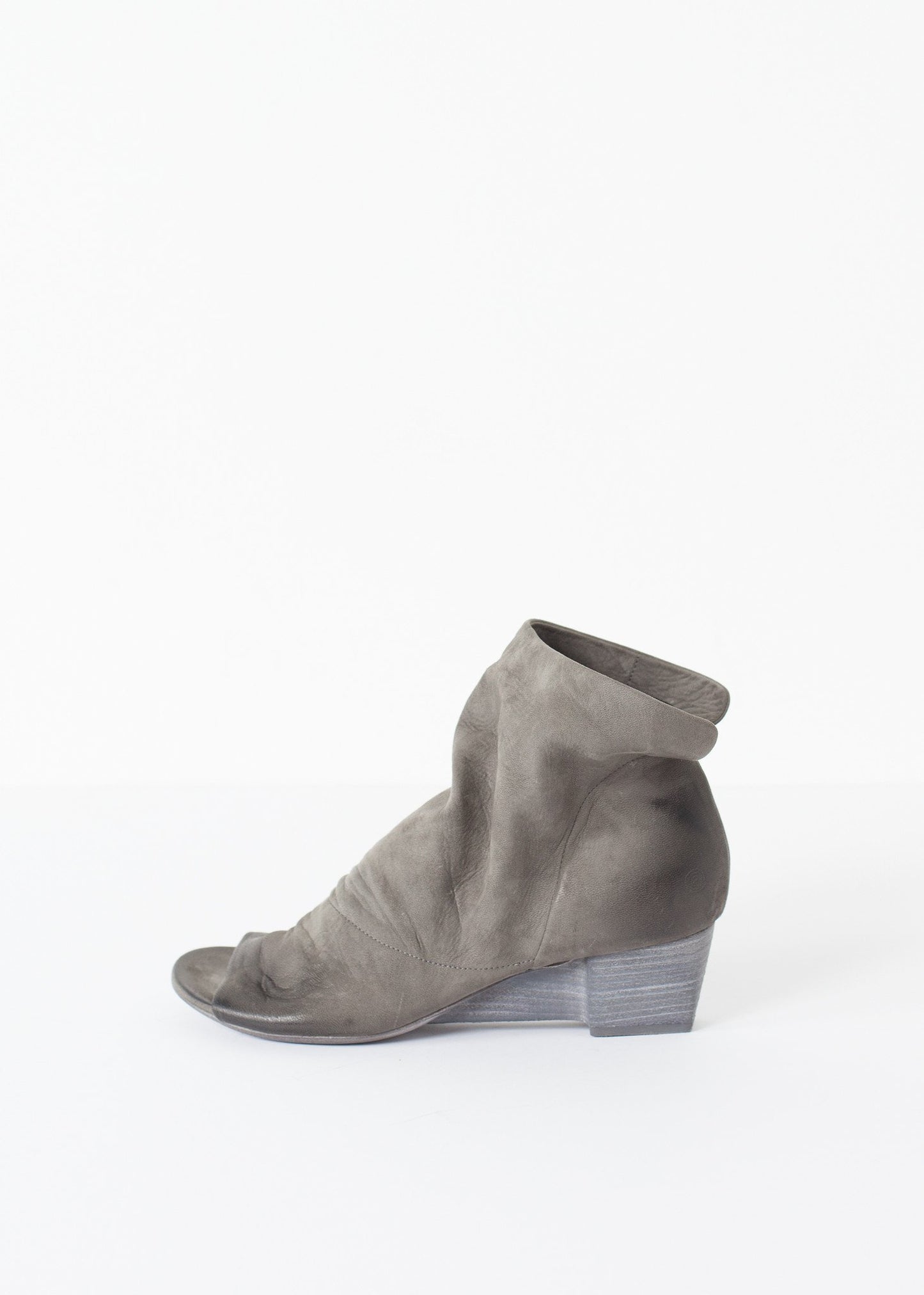 Block Wedge in Dark Slate - annaclothes