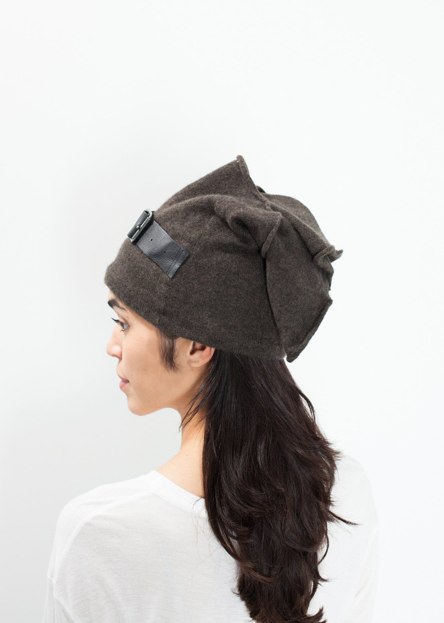 Buckle Cap in Felt - annaclothes