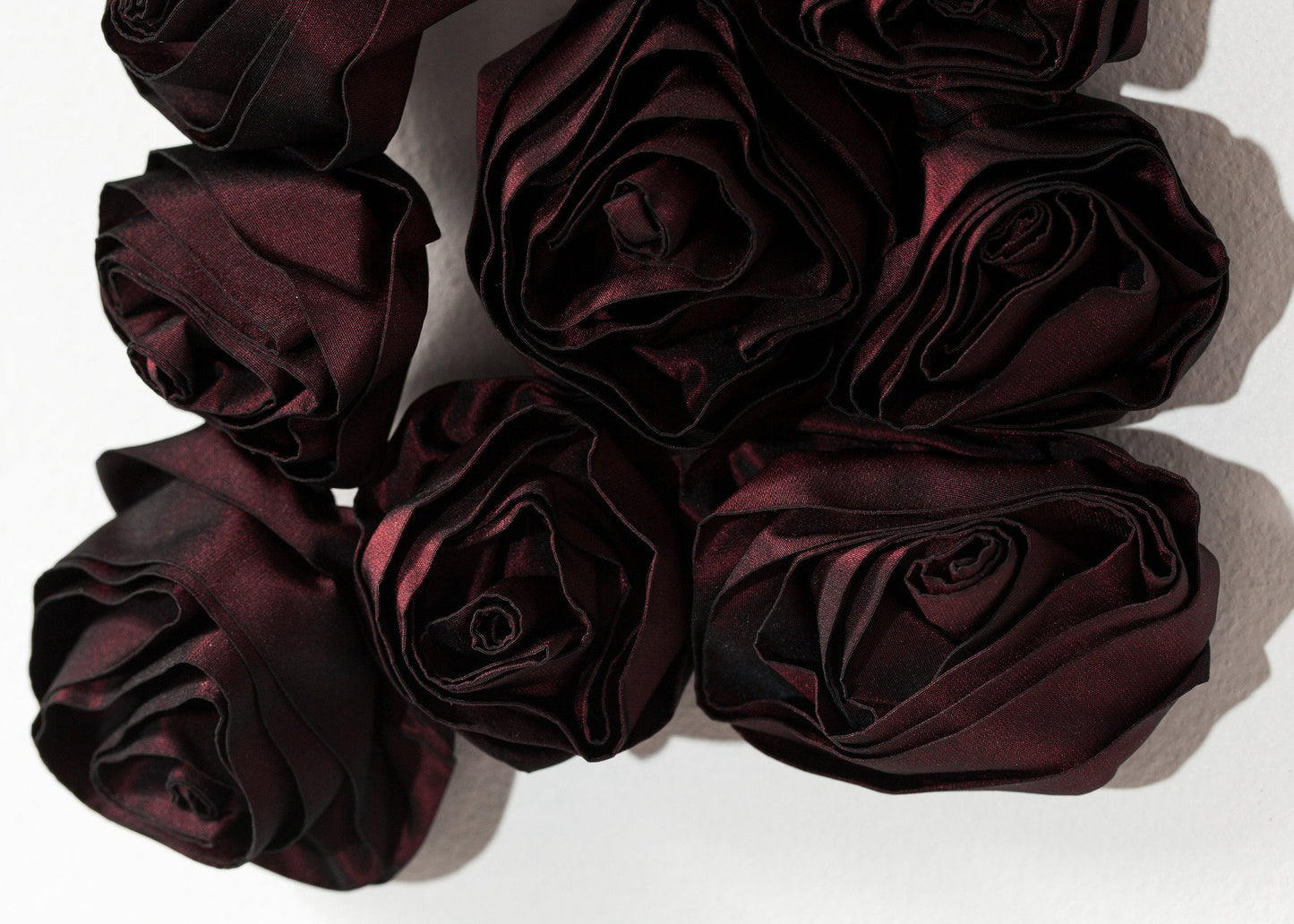 Rose Necklace in Red - annaclothes