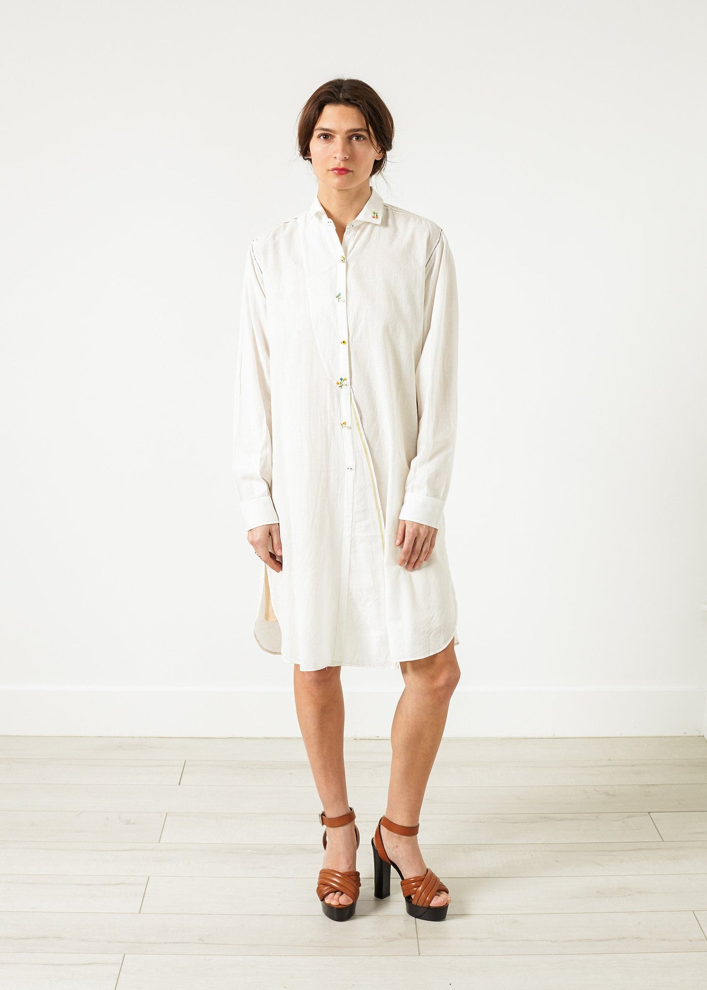 Pleated Sleeve Tunic in White - annaclothes