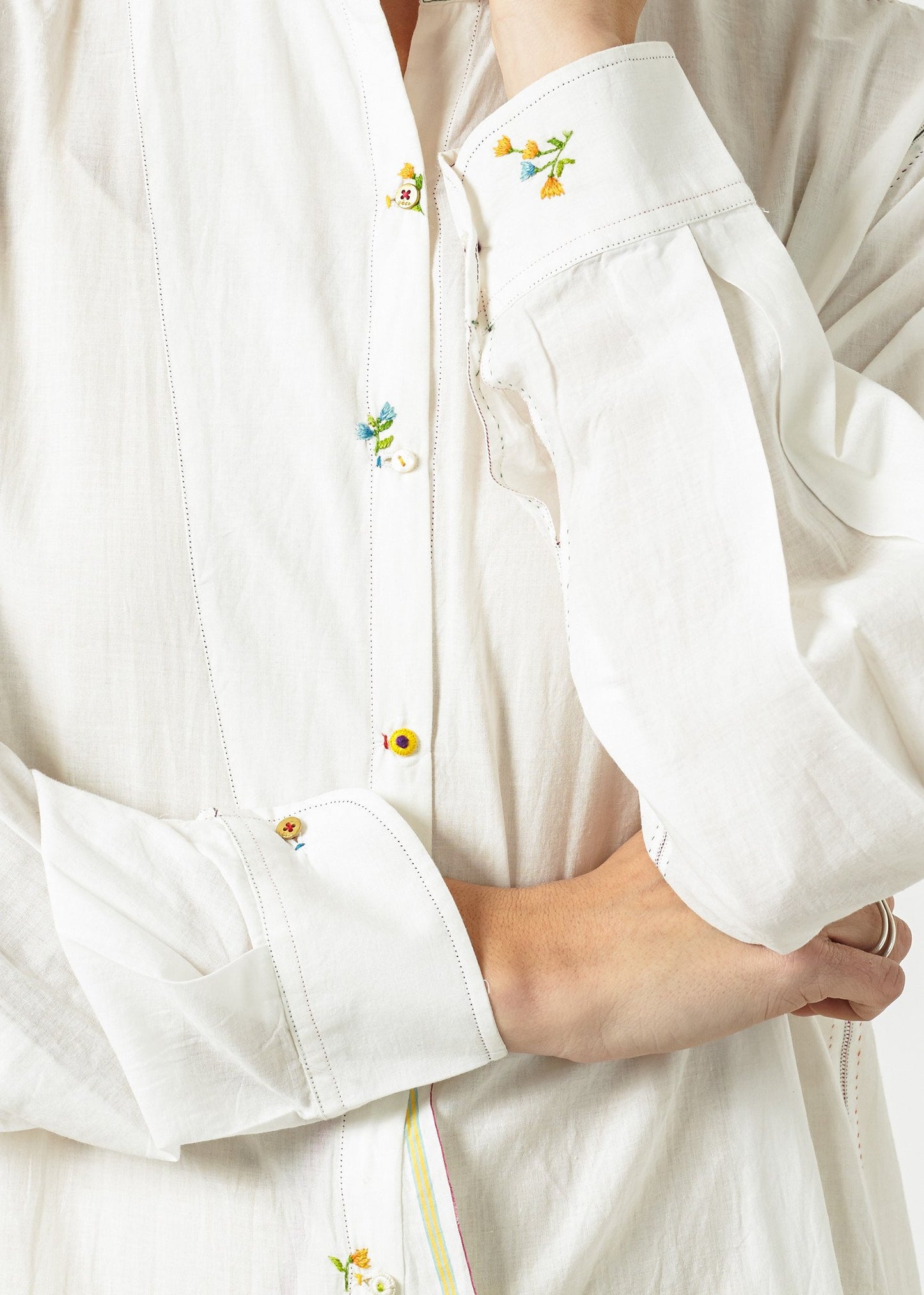 Pleated Sleeve Tunic in White - annaclothes