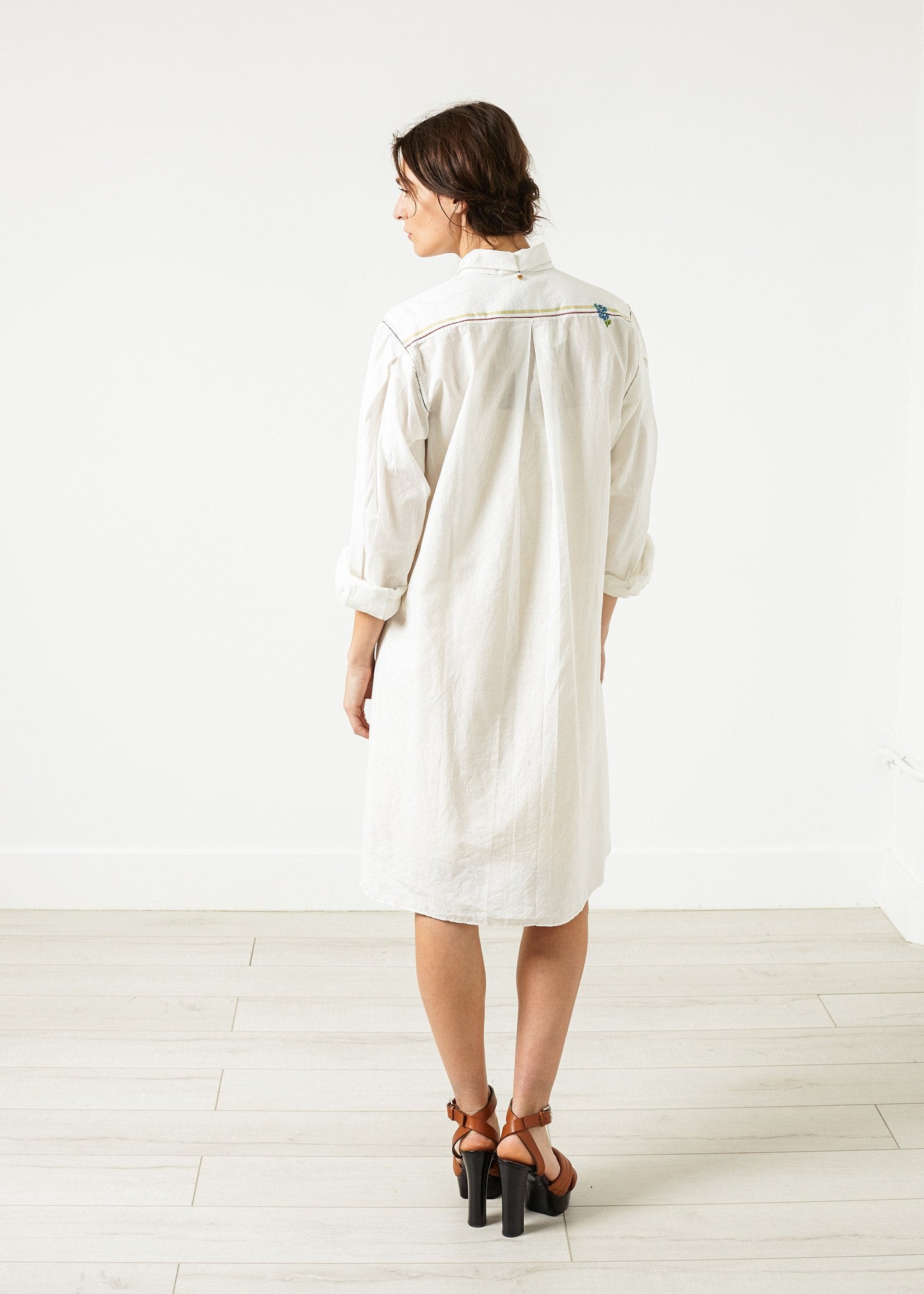 Pleated Sleeve Tunic in White - annaclothes
