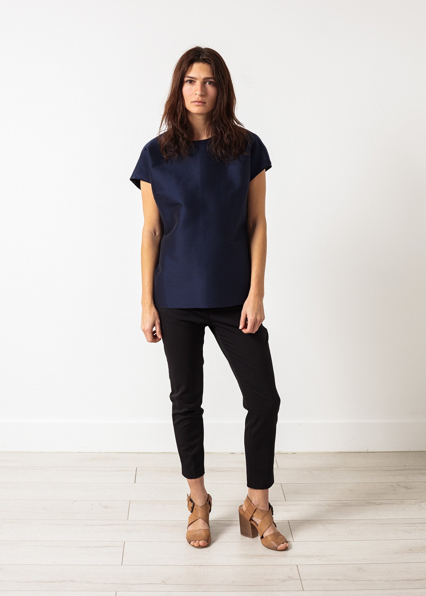 Tucked Sleeve Blouse in Navy - annaclothes