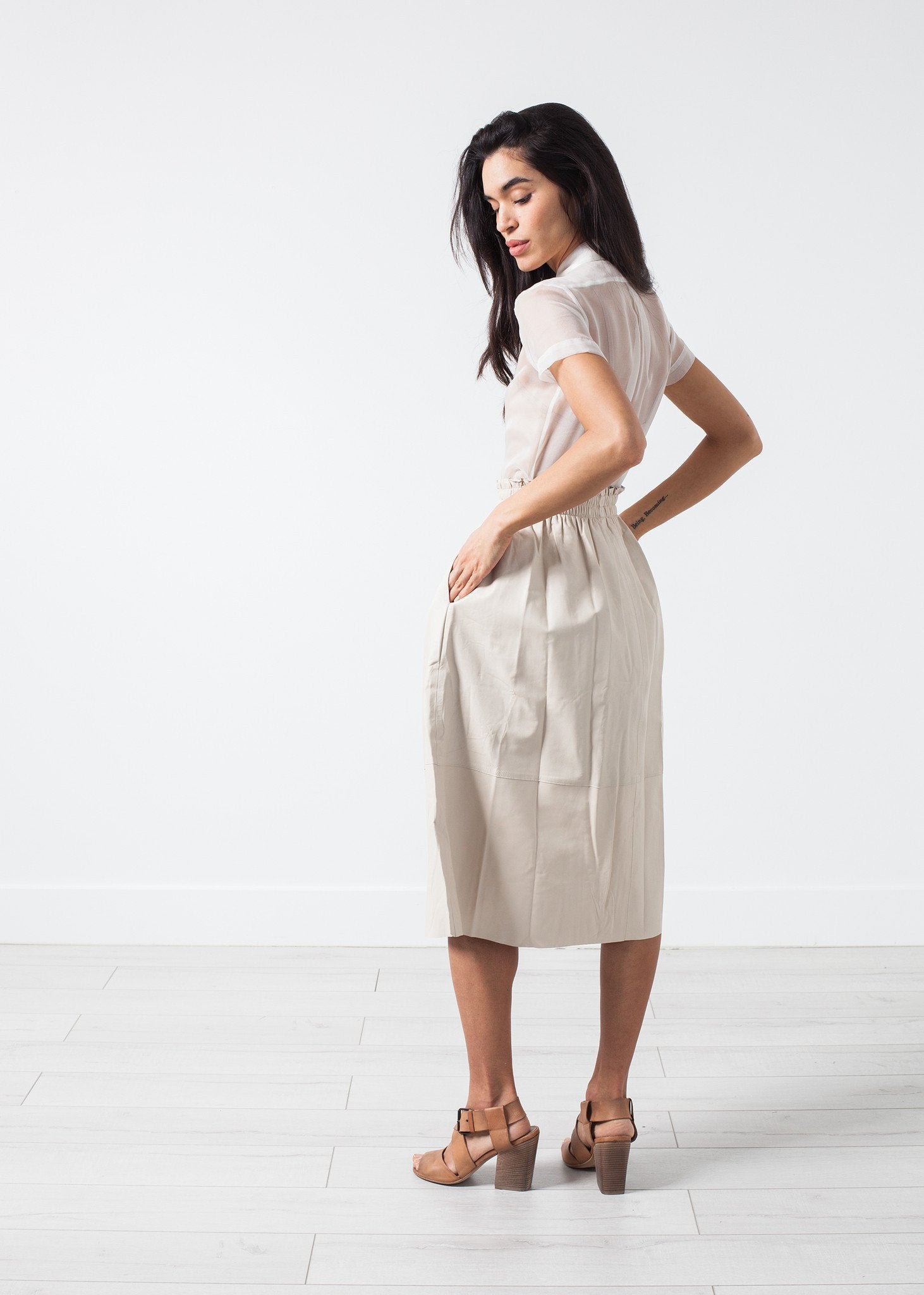 Eulera Leather Skirt in Cream - annaclothes