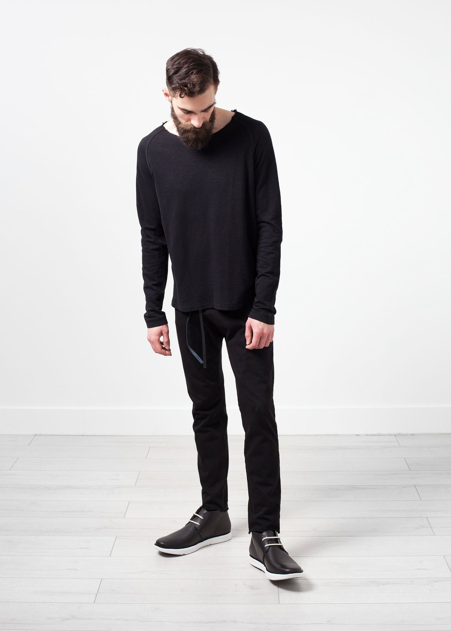 Daris Tee in Black - annaclothes
