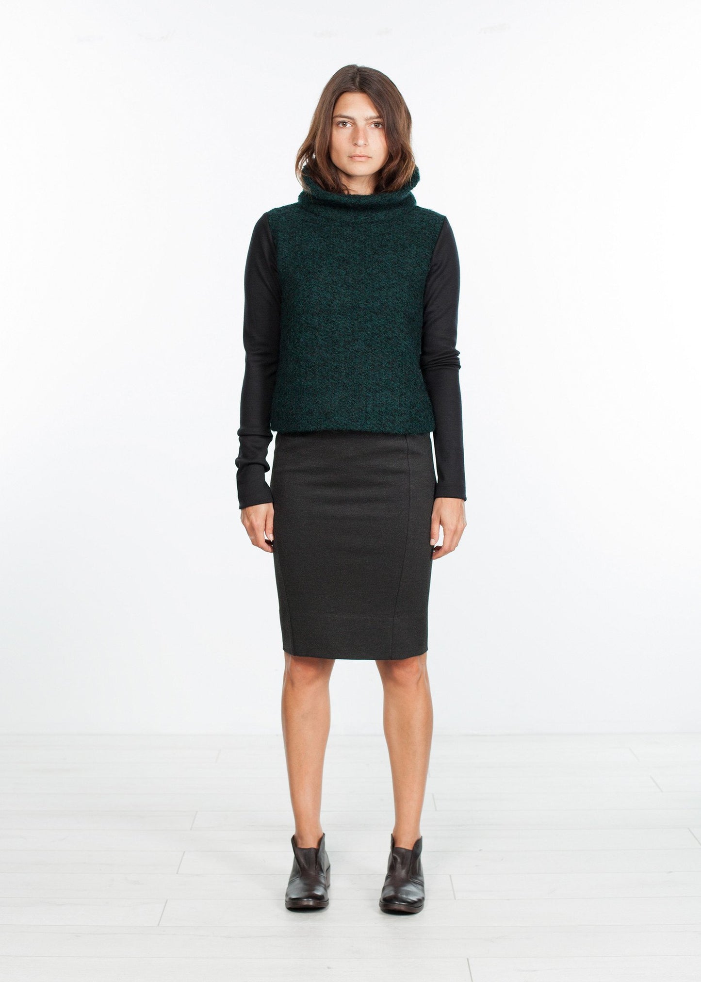 Boucle Turtle Neck in Green/Black - annaclothes