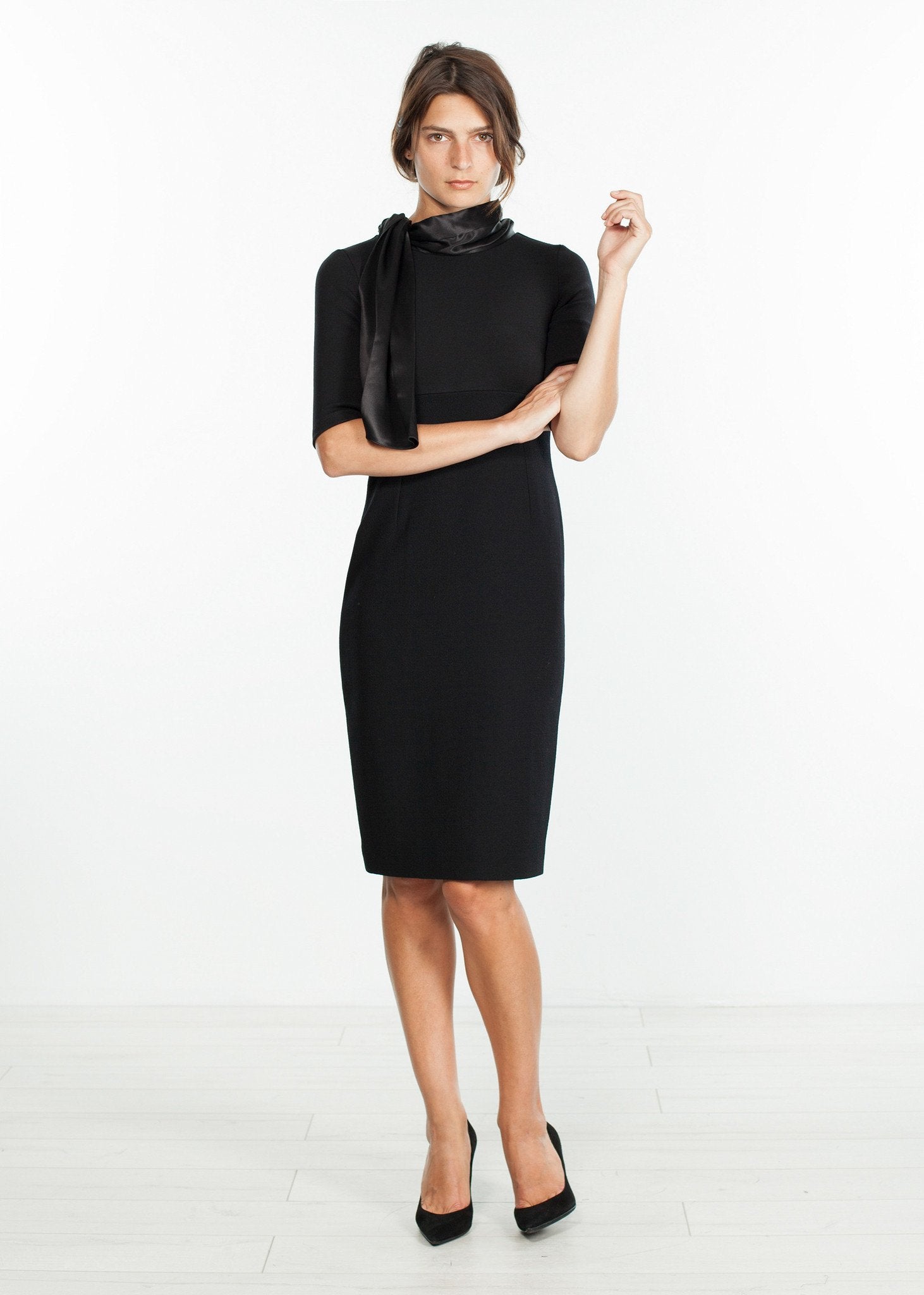 Tie Neck Wool Dress in Black - annaclothes