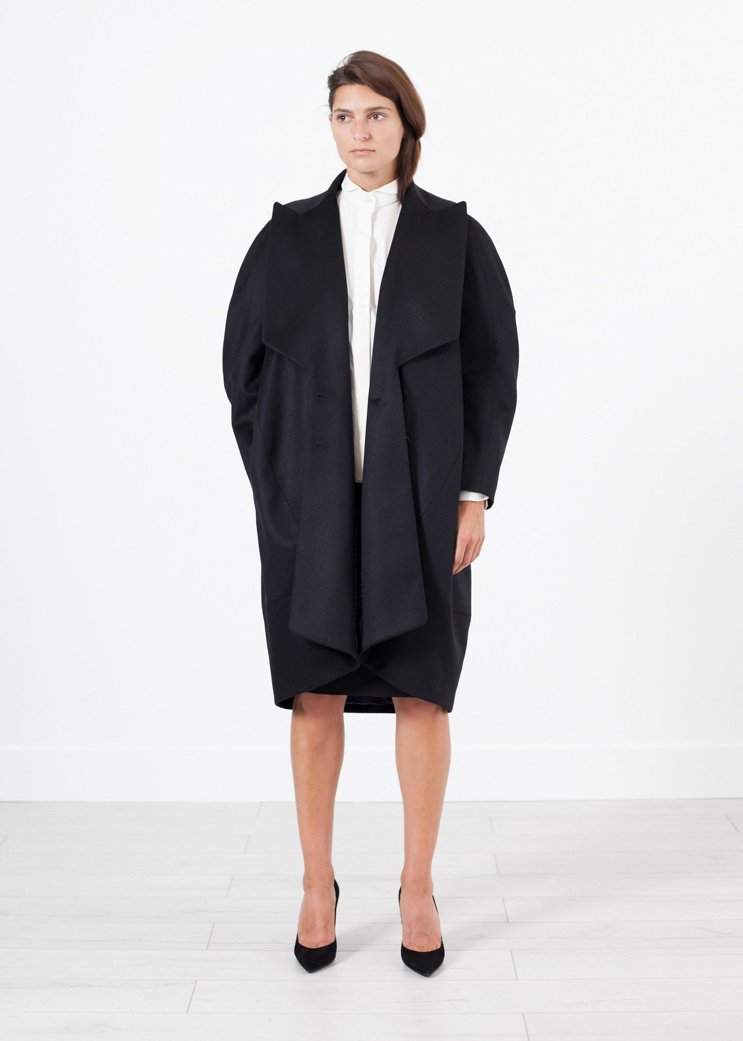 Shahmeena Cocoon Coat in Black - annaclothes