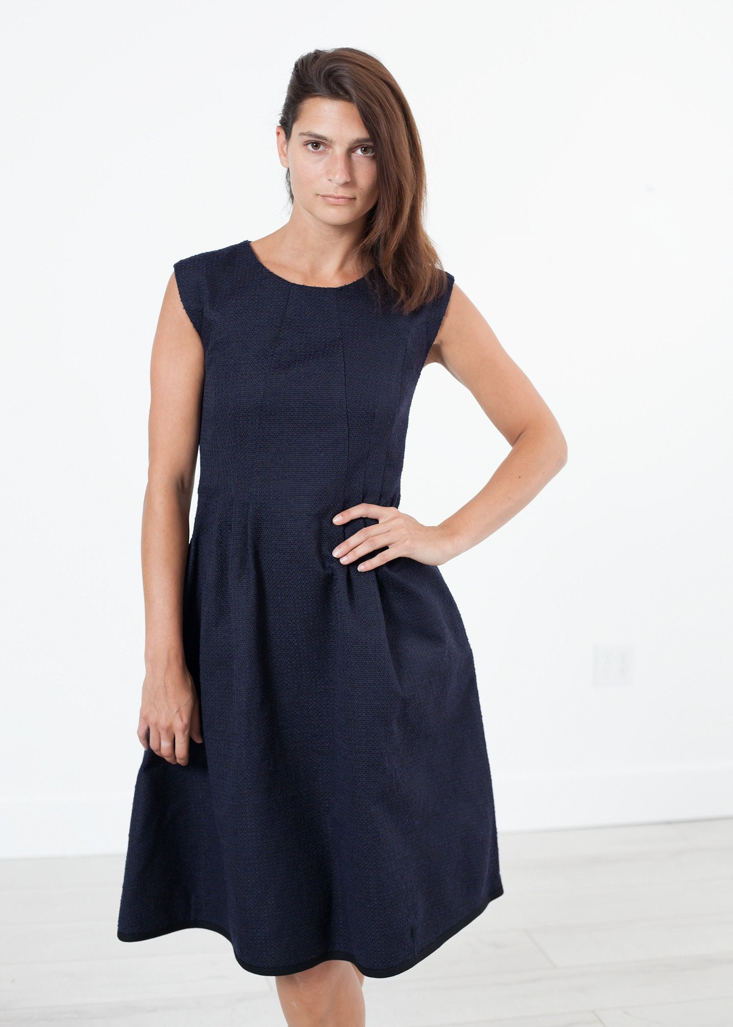 Pleated Rita Dress in Dark Navy - annaclothes