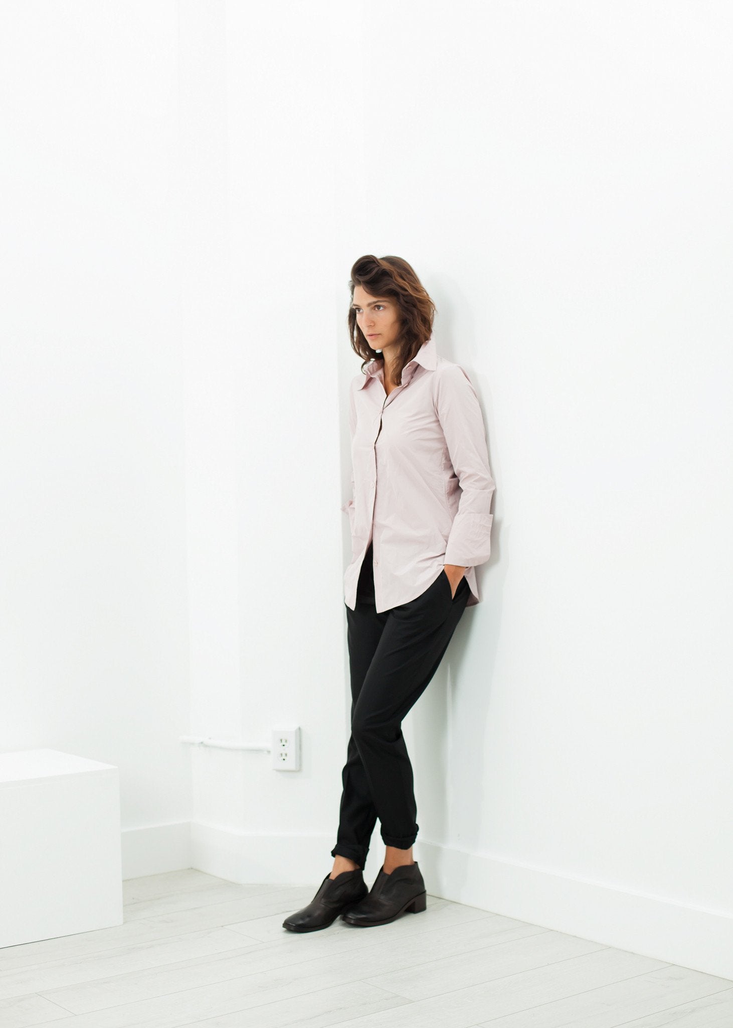 Pointed Collar Blouse in Rose - annaclothes