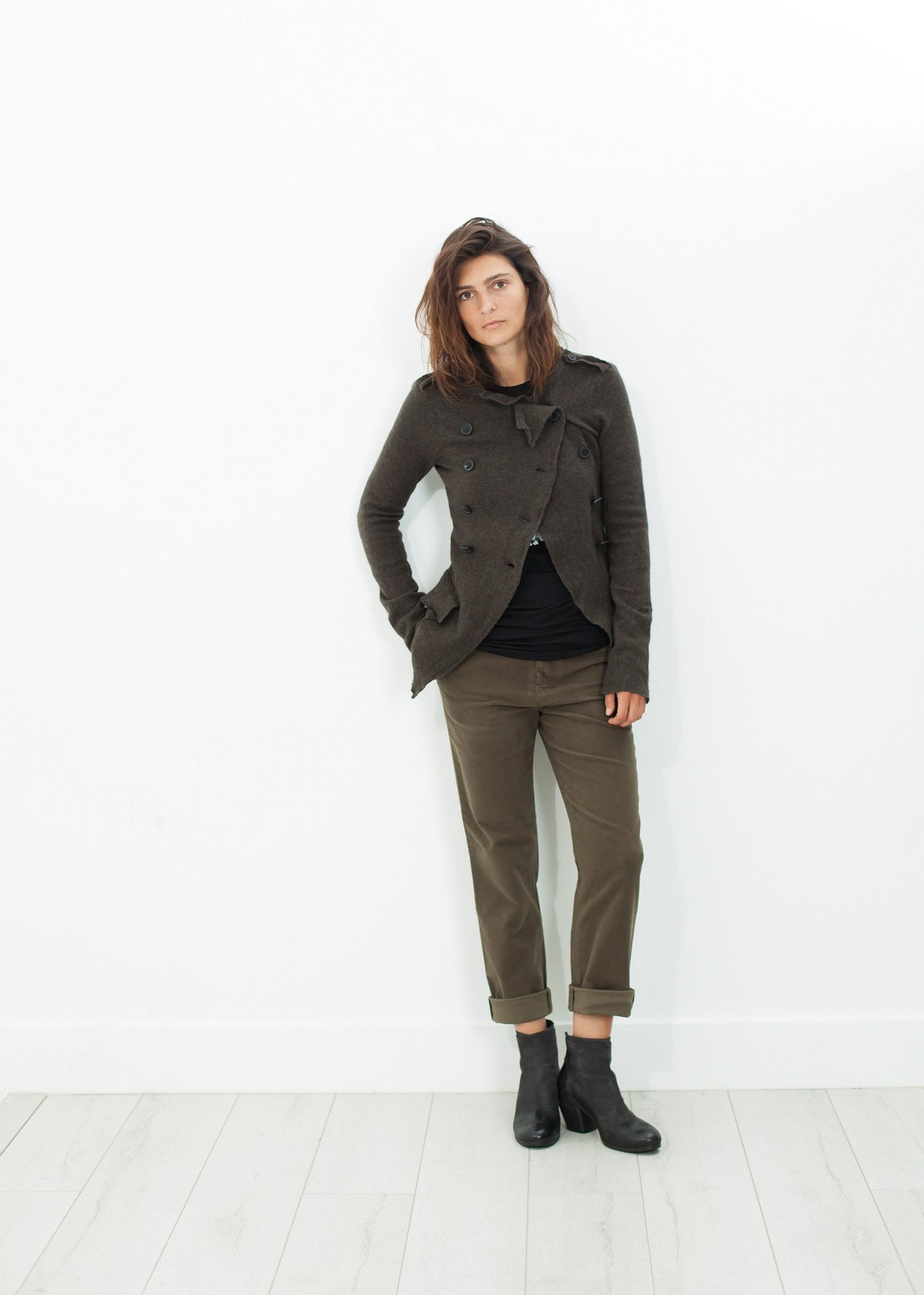 Sueded Cotton Pant in Khaki - annaclothes
