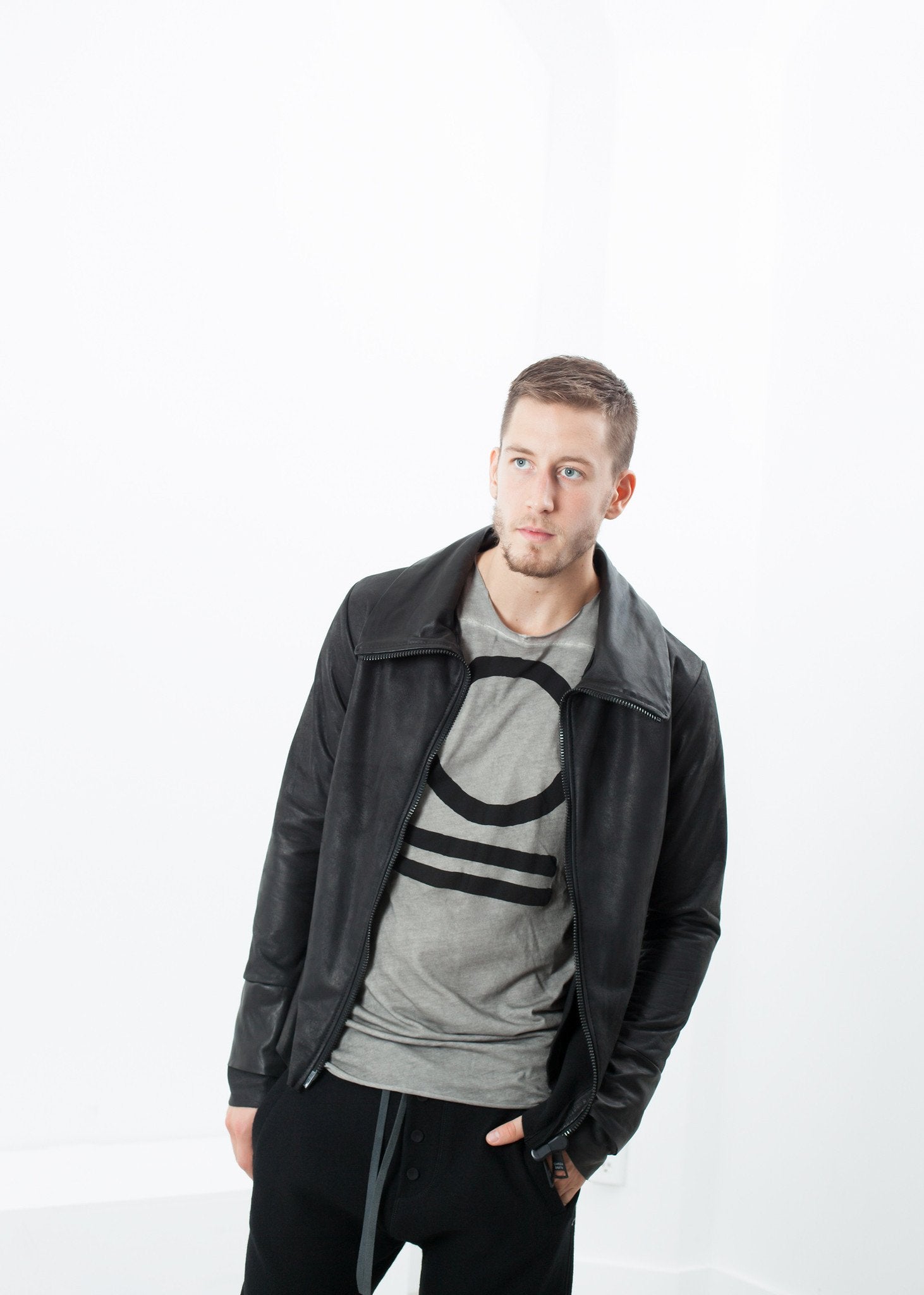 Antidote "Joie" Tee in Taupe - annaclothes