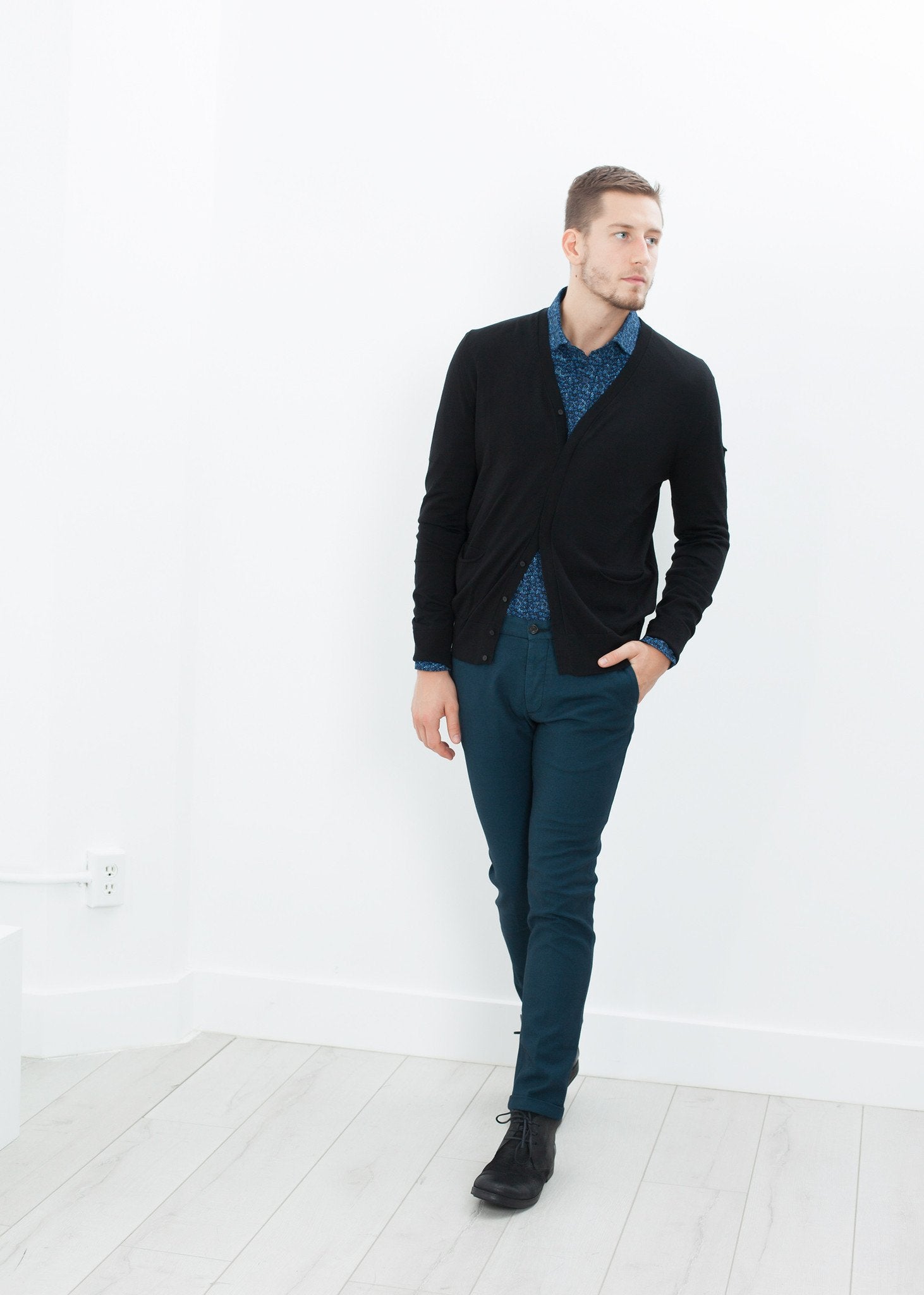 Hidden Placket Cardigan in Black - annaclothes