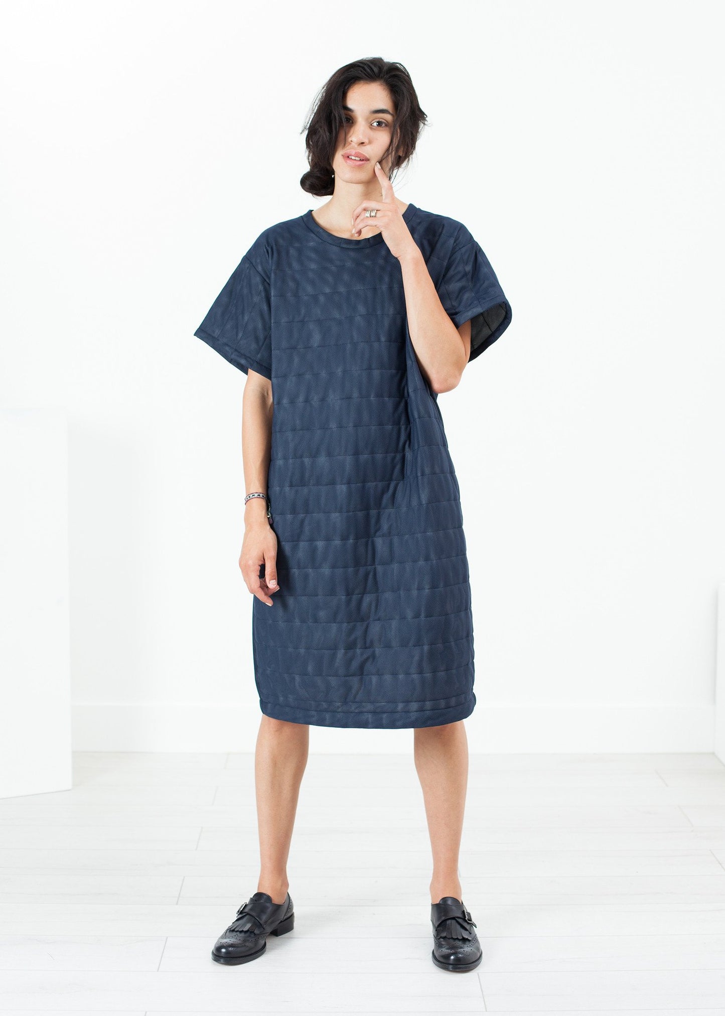 Quilted Mesh T-Shirt Dress in Navy - annaclothes