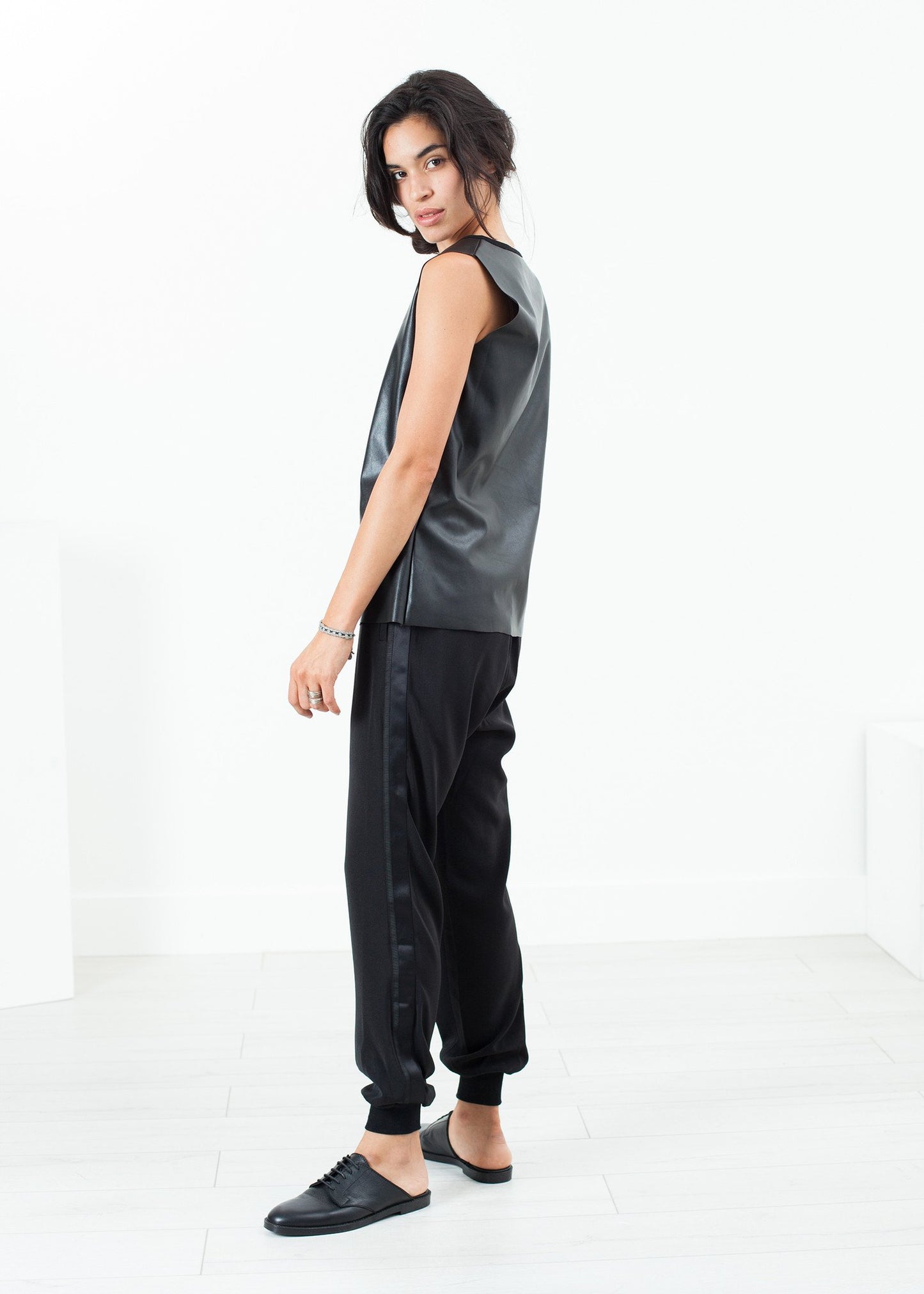 Camiliah Trouser in Black - annaclothes