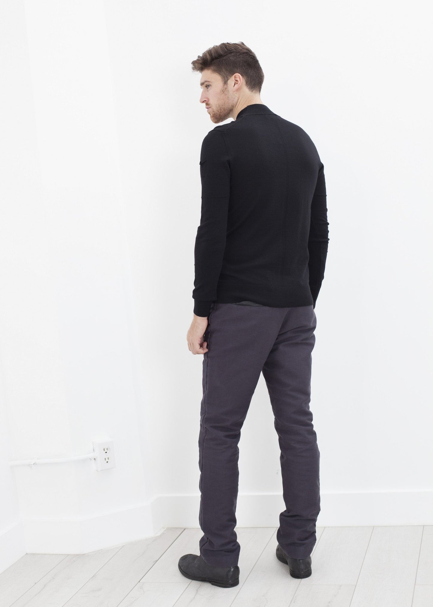 Merino Knit Turtleneck in Black - annaclothes
