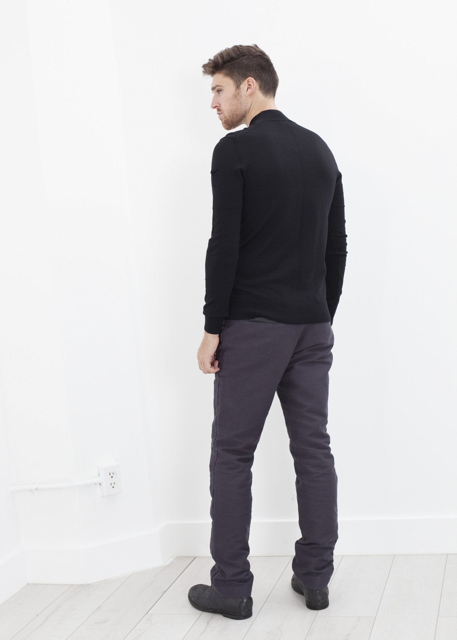 Merino Knit Turtleneck in Black - annaclothes