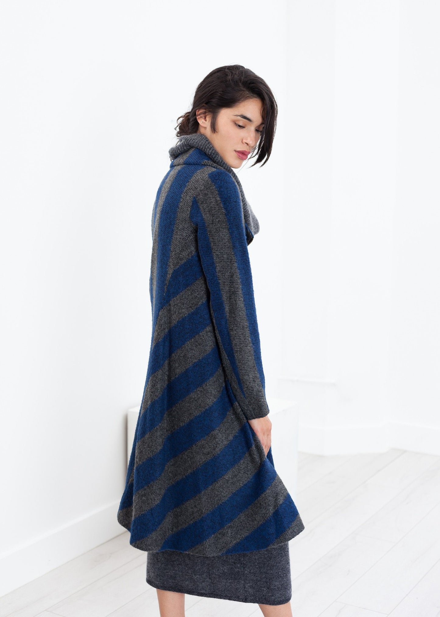 Petale Coat in Silver/Blue - annaclothes