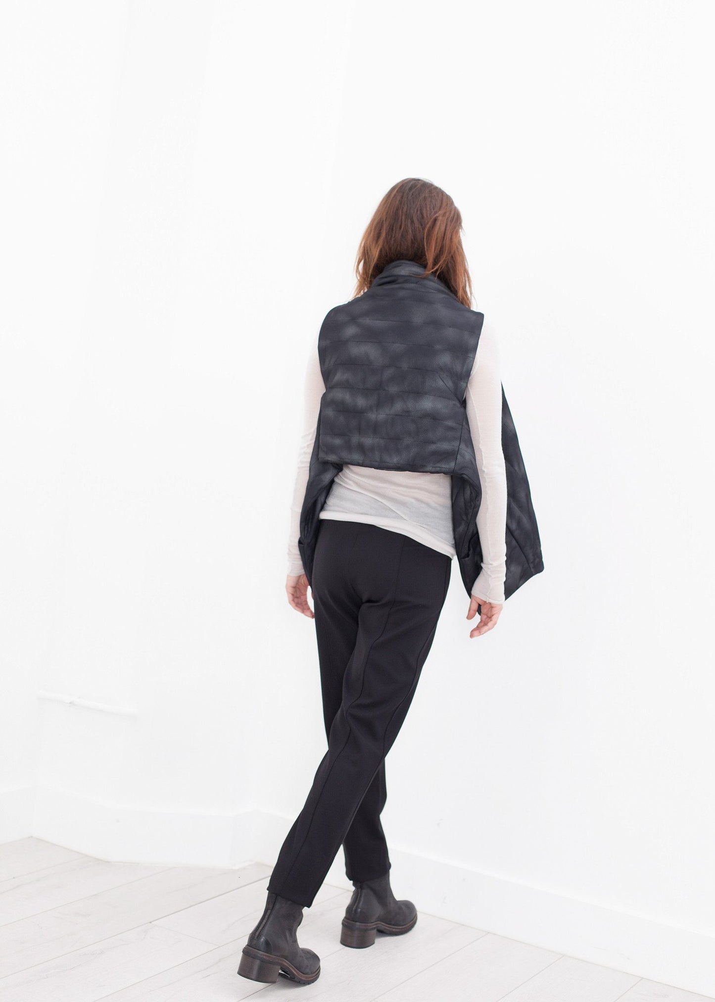 Quilted Mesh Waistcoat in Black/White - annaclothes