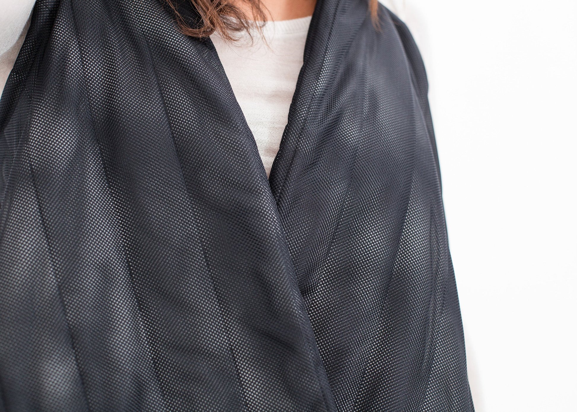 Quilted Mesh Waistcoat in Black/White - annaclothes