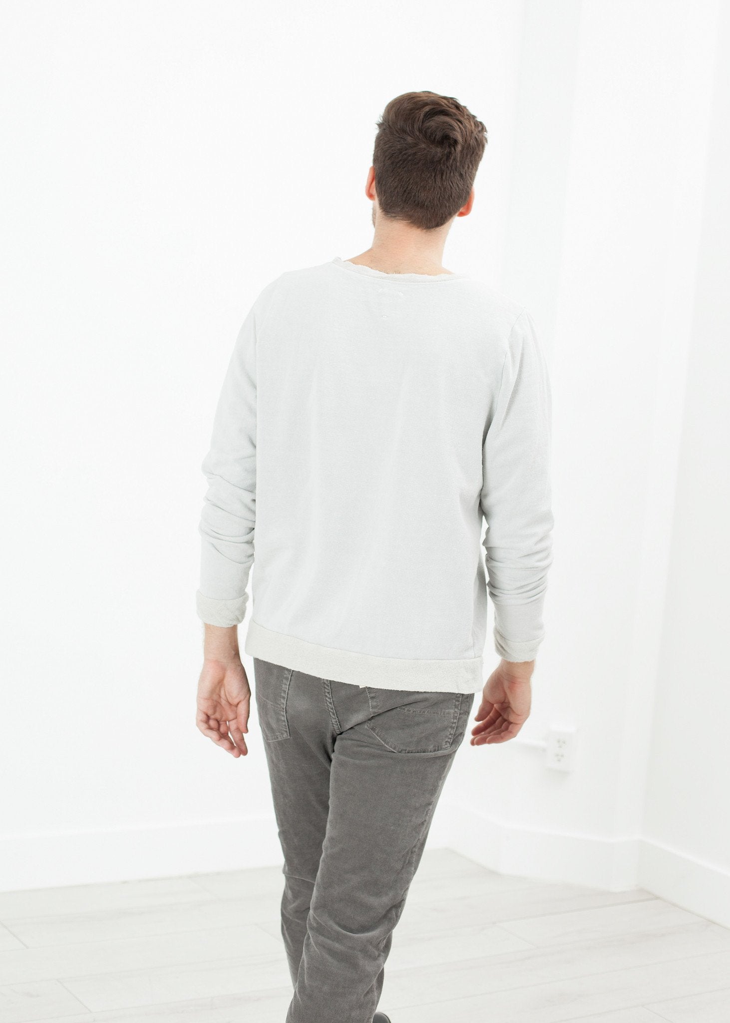 Vintage Sweatshirt in Light Grey - annaclothes