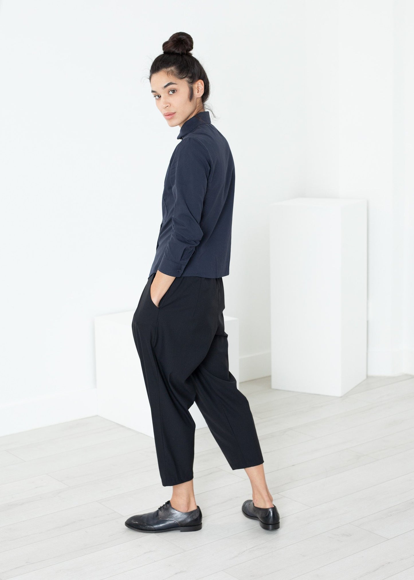 Wrinkled Tux Shirt in Navy - annaclothes
