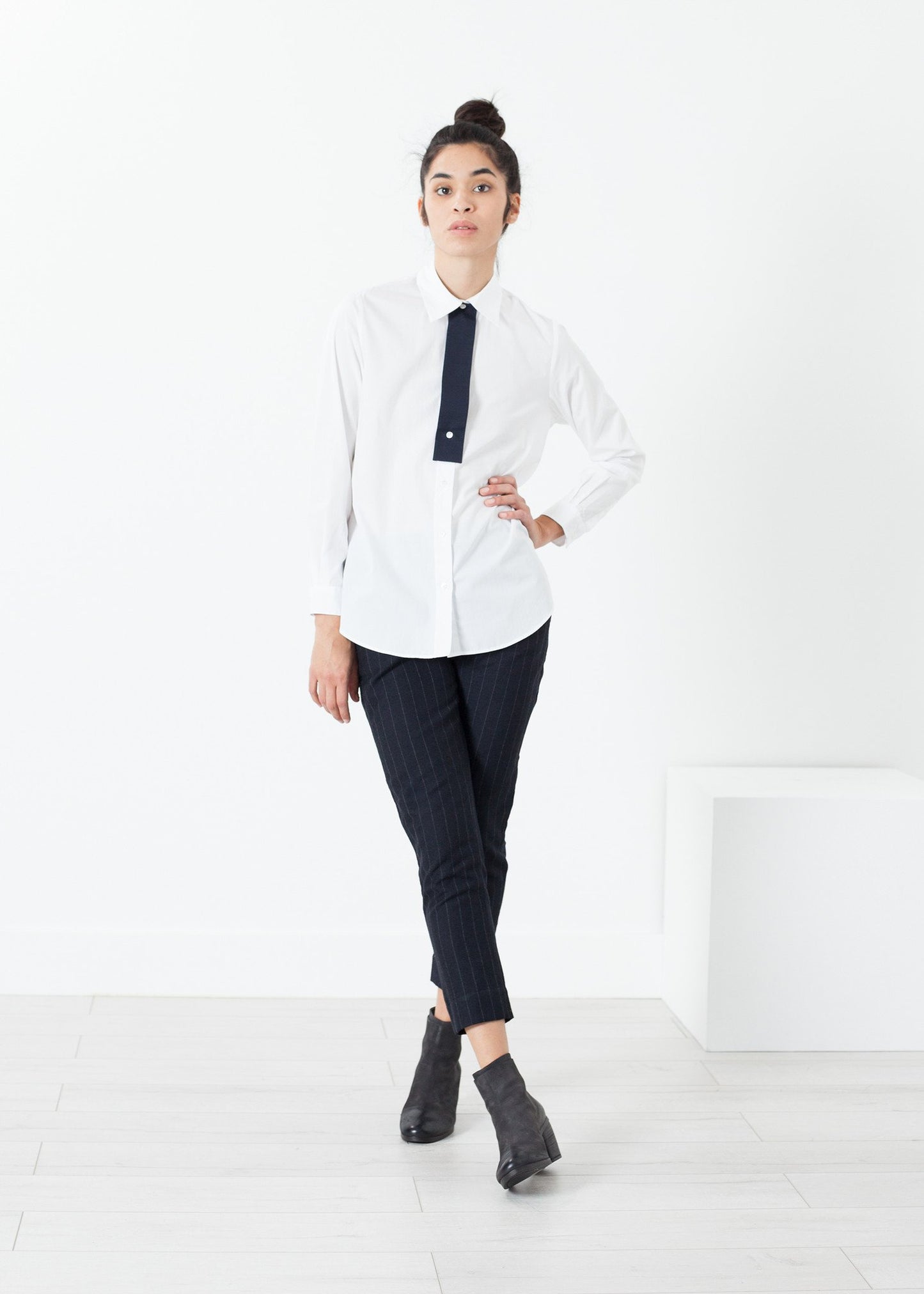 Pau Shirt in White - annaclothes