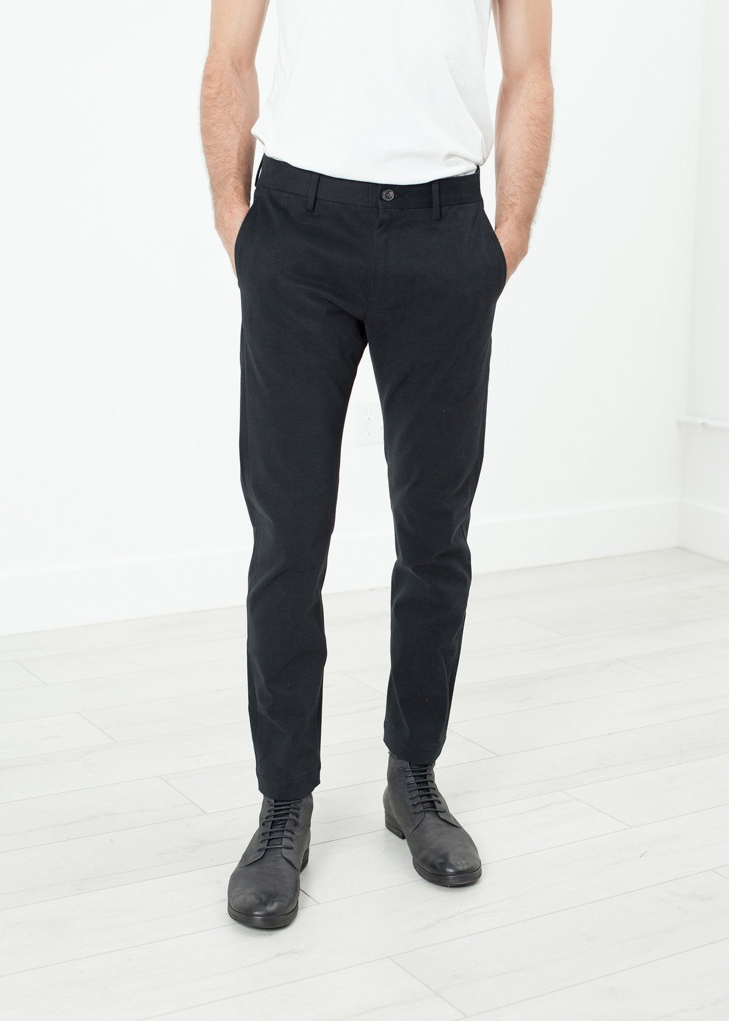 Men's Chino in Black - annaclothes