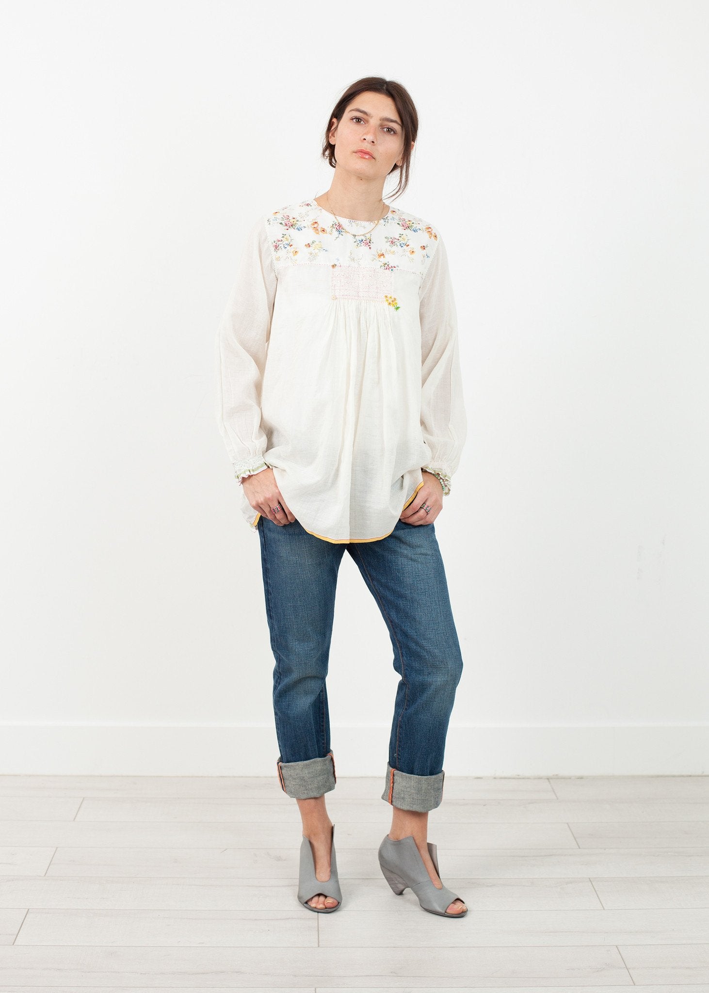 Floral Front Peasant Blouse in White - annaclothes