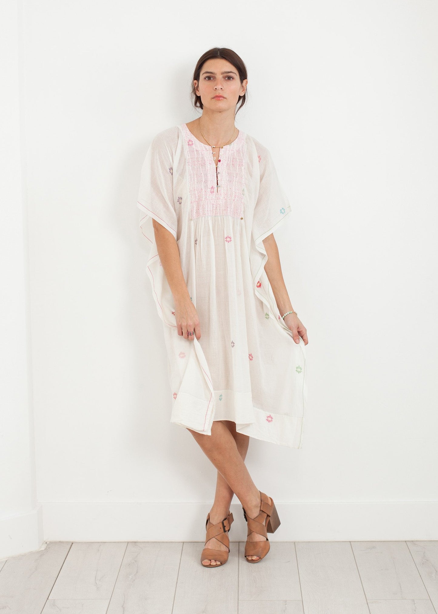 Floral Tent Dress in White - annaclothes