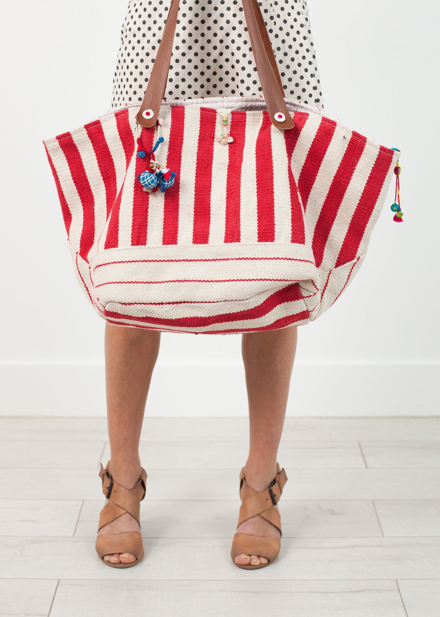 Woven Oversized Tote in Red Stripe - annaclothes