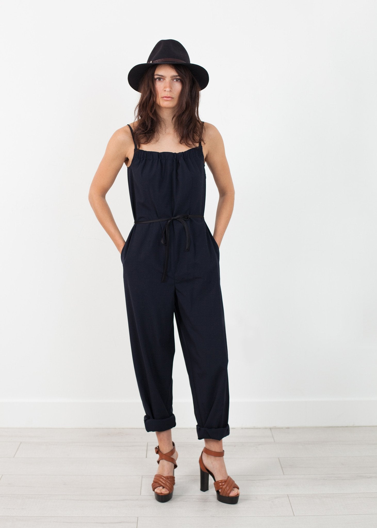 Sleeveless Jumpsuit in Navy - annaclothes