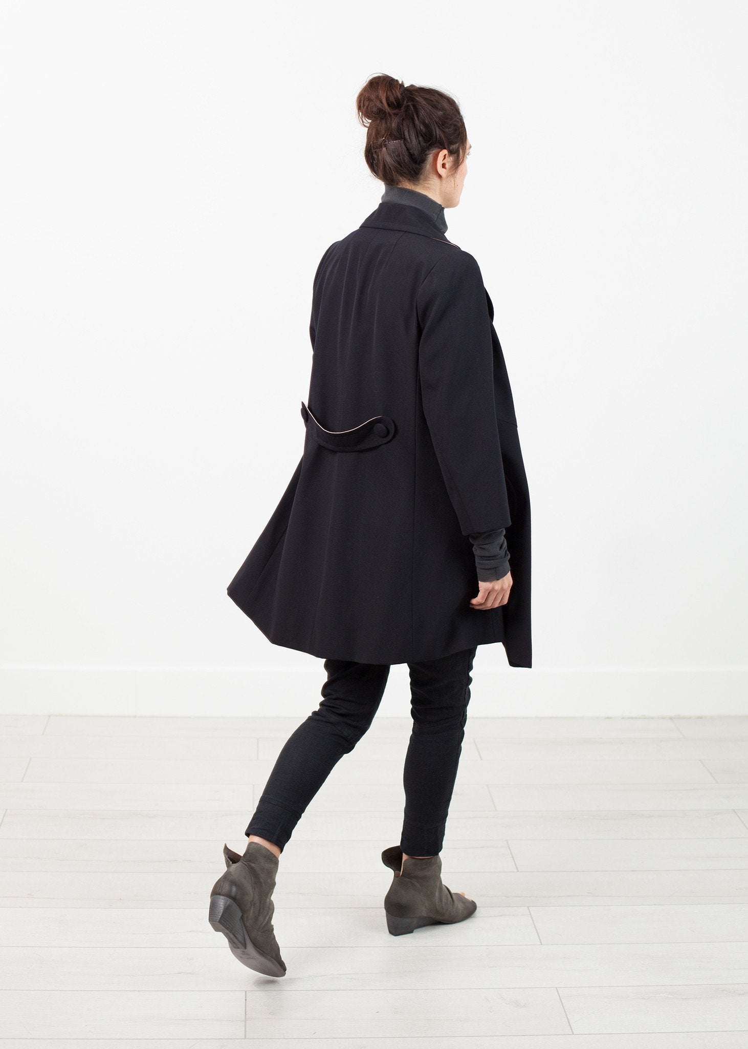 Day Coat in Navy - annaclothes