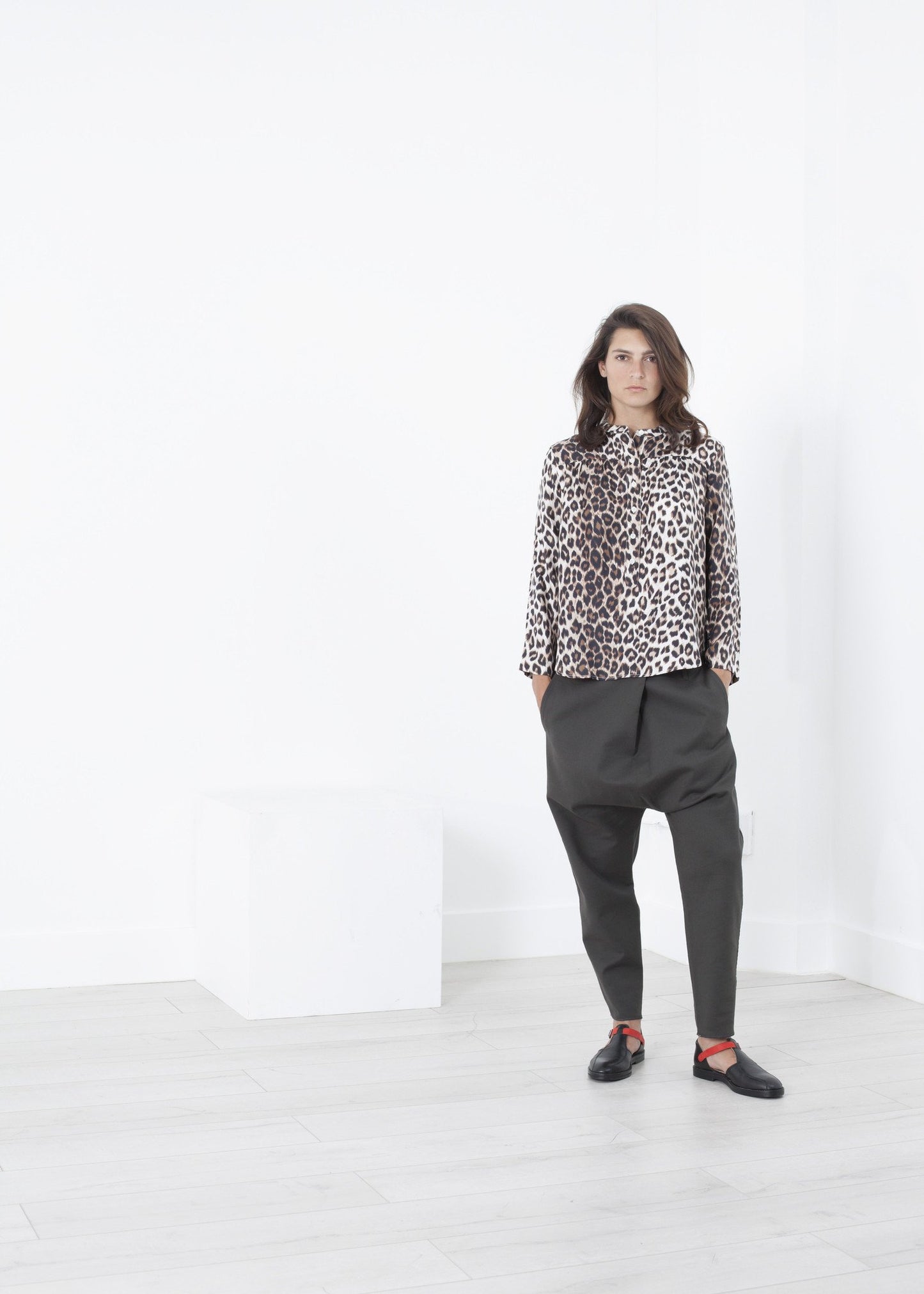 Madame L Blouse in Leopard - annaclothes