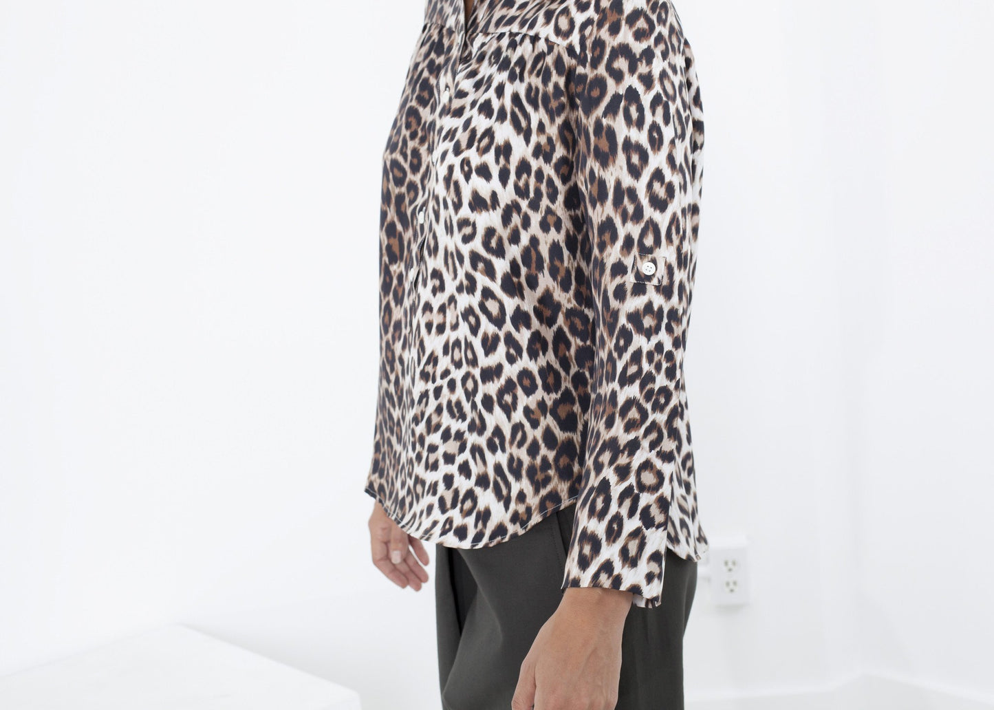 Madame L Blouse in Leopard - annaclothes
