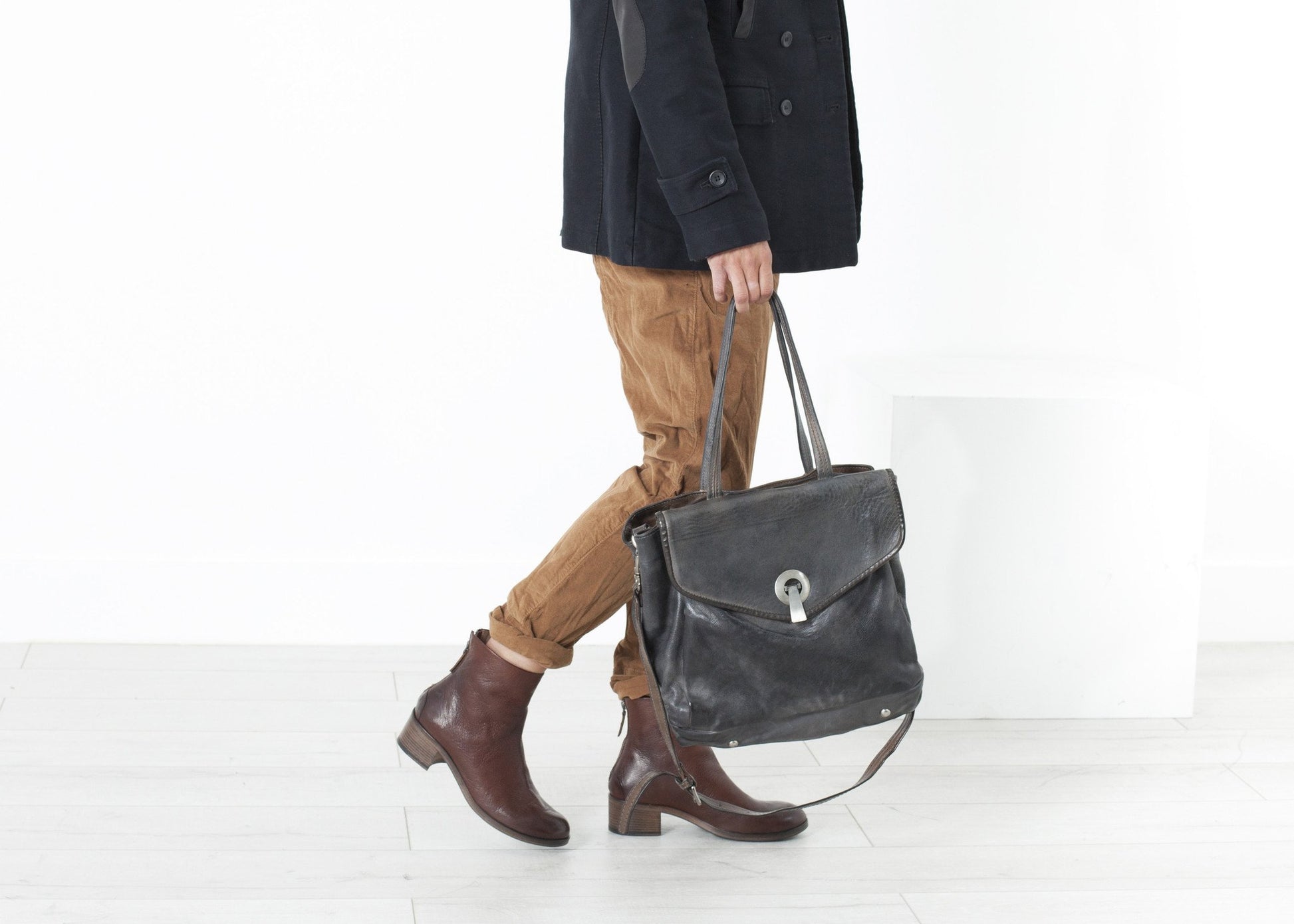 Zola Coat in Black - annaclothes