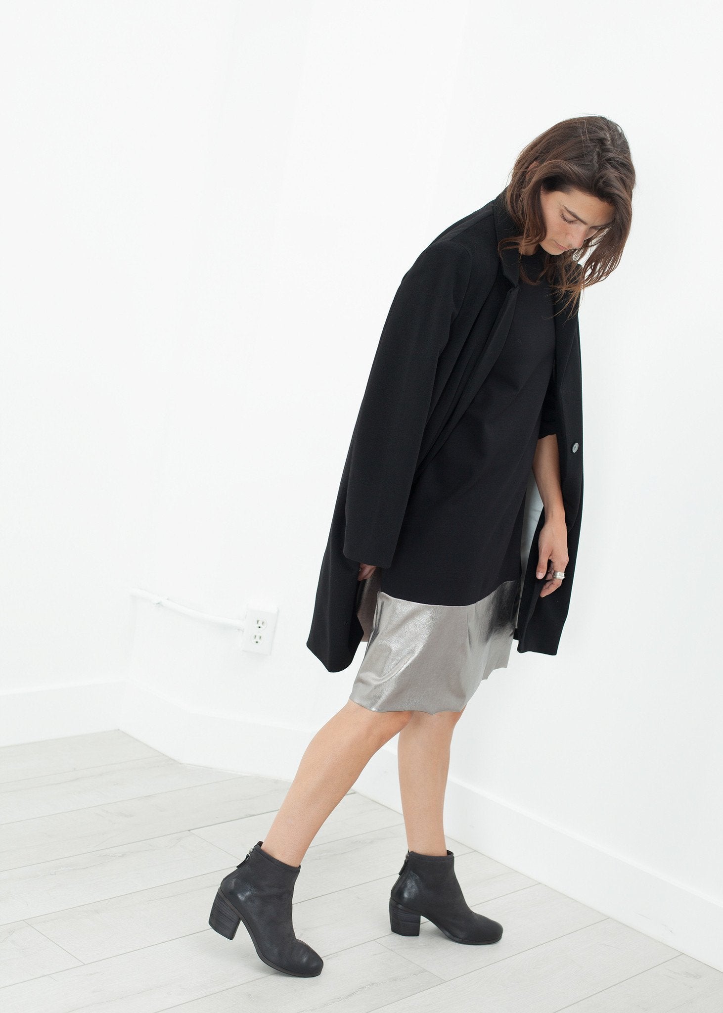 Border Dress in Black/Silver - annaclothes