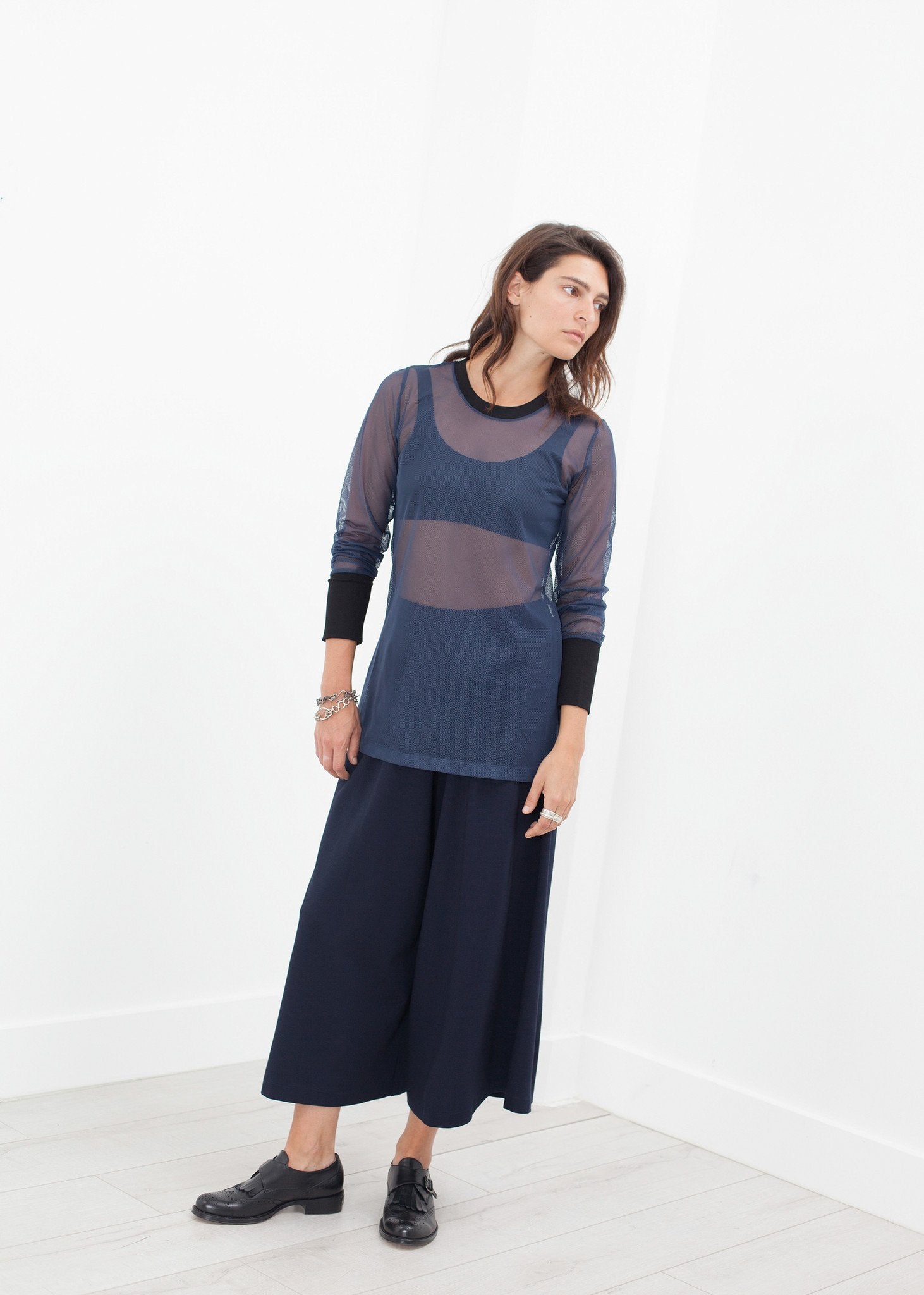 Cuffed Mesh Tee in Navy/Black - annaclothes