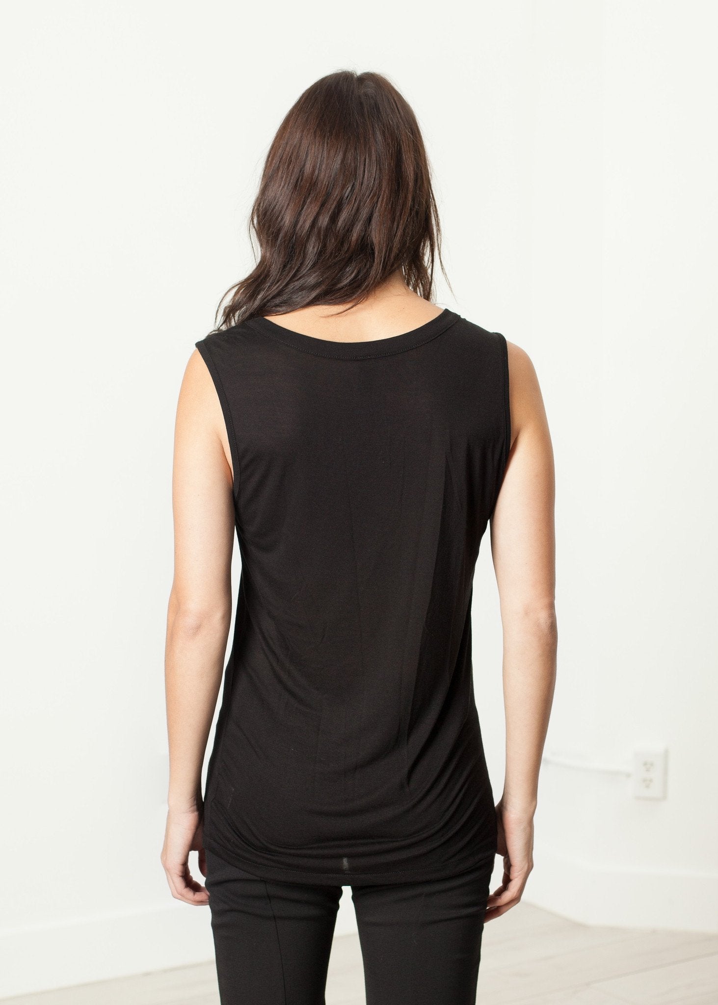 Millenium Tank in Black - annaclothes