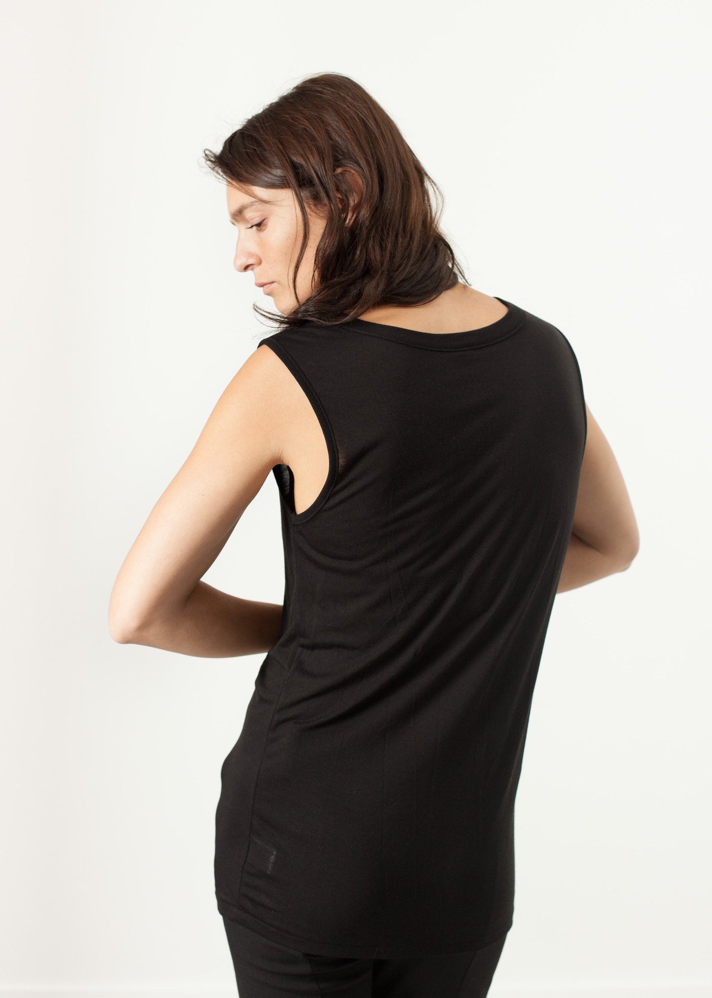 Millenium Tank in Black - annaclothes