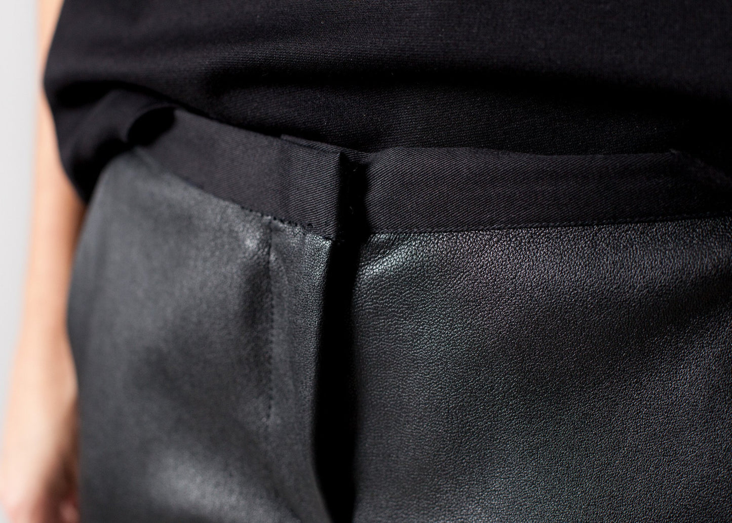 Leather Panel Trouser in Black - annaclothes