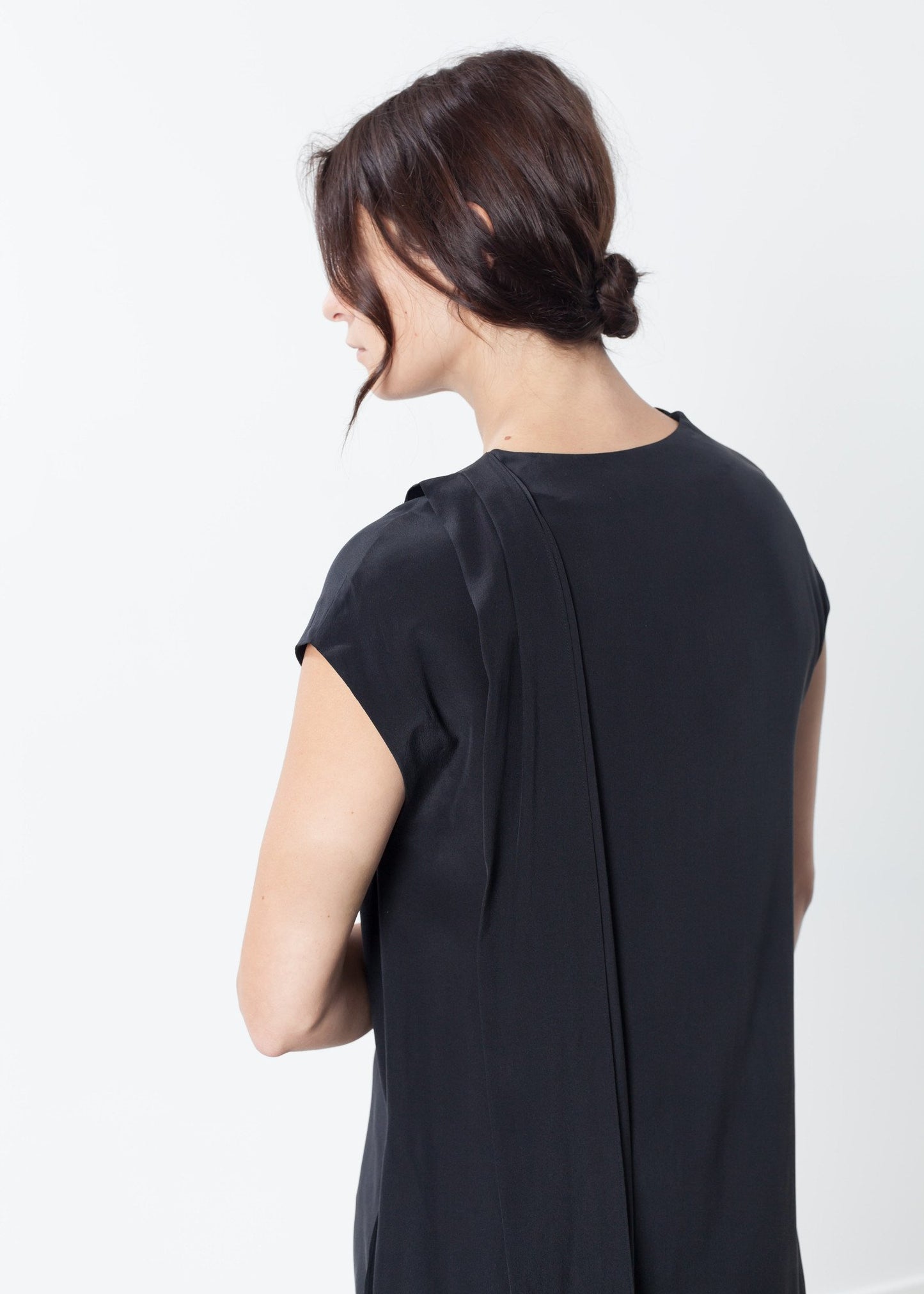 Elvira Dress in Black - annaclothes