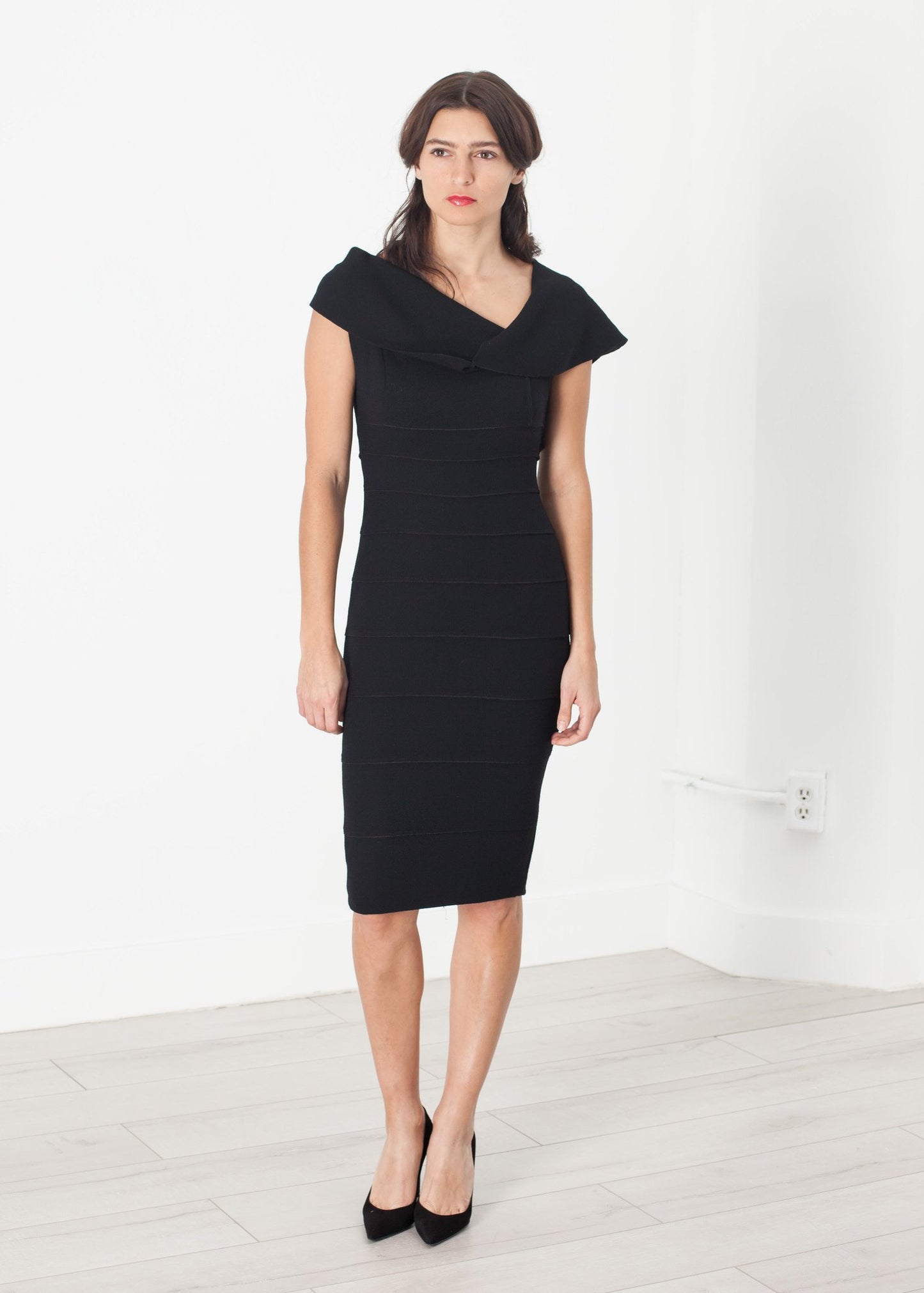 Asymmetric Dress in Black - annaclothes
