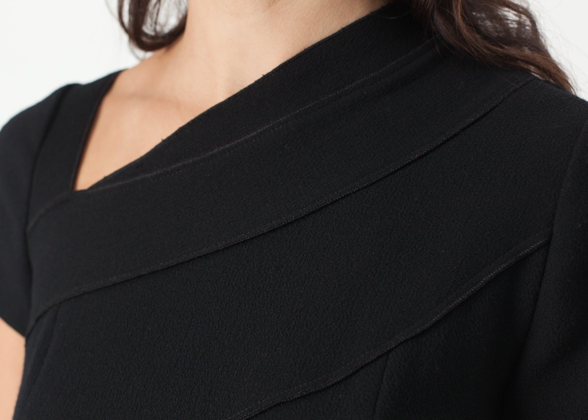 Lined Silhouette Dress in Black - annaclothes