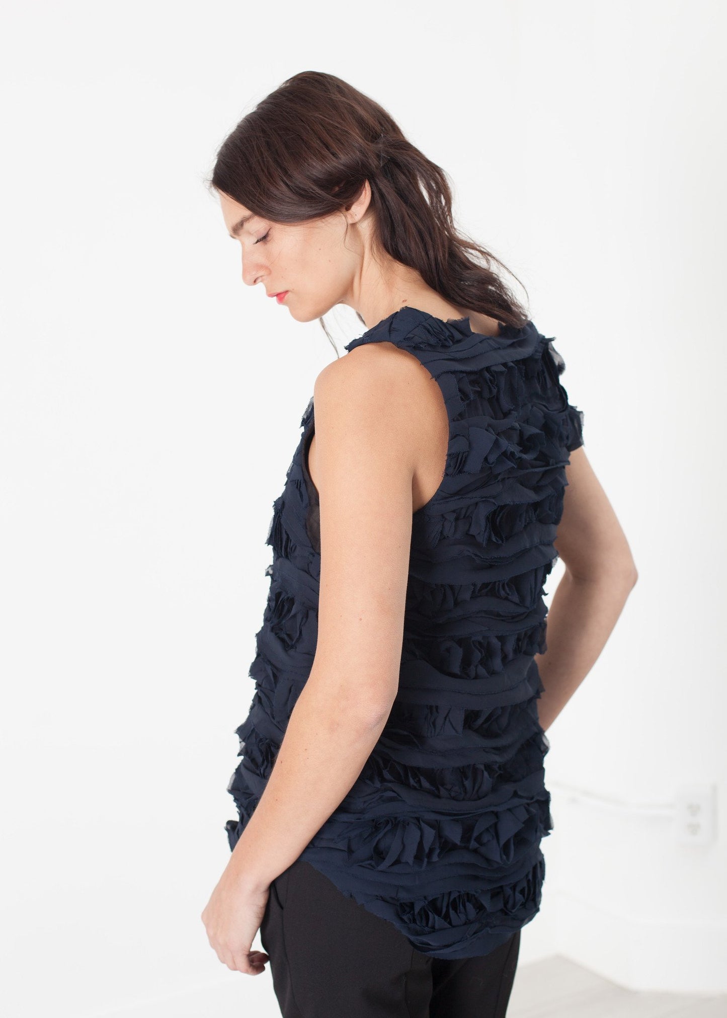 Ruffled Tank Top in Navy - annaclothes